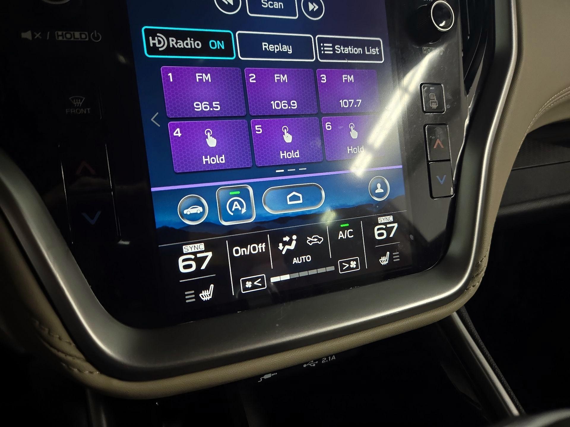 Thumbnail: 2022 Subaru Outback - 16