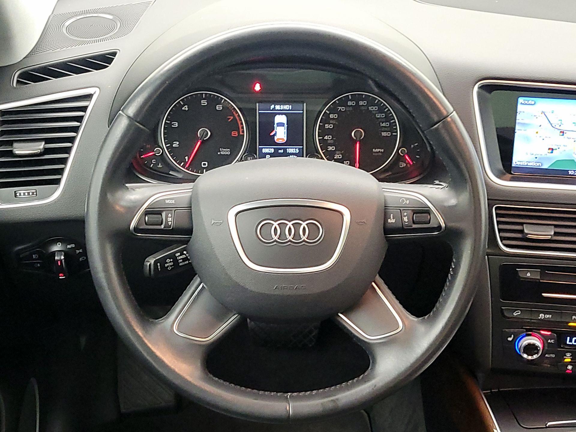 Thumbnail: 2017 Audi Q5 - 10