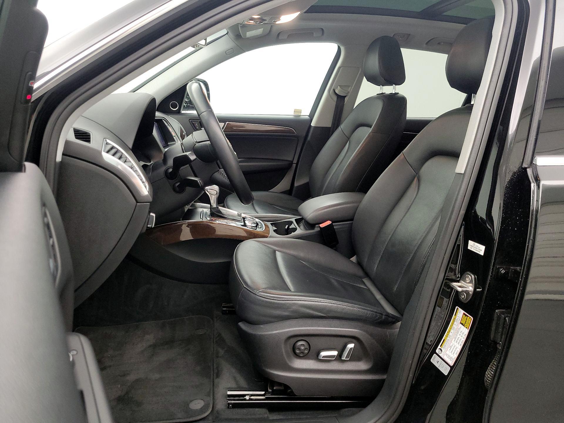 Thumbnail: 2017 Audi Q5 - 11