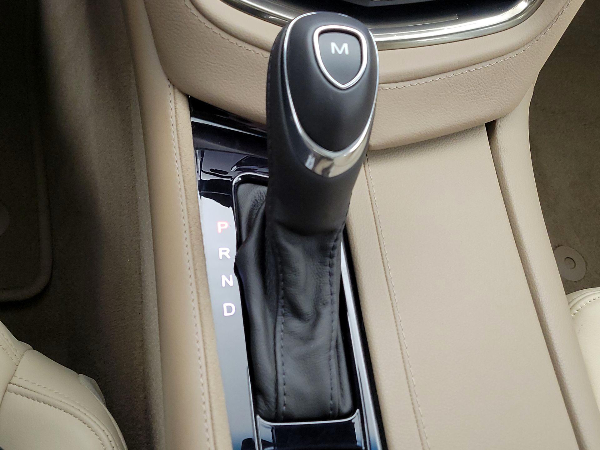 Thumbnail: 2015 Cadillac CTS - 18