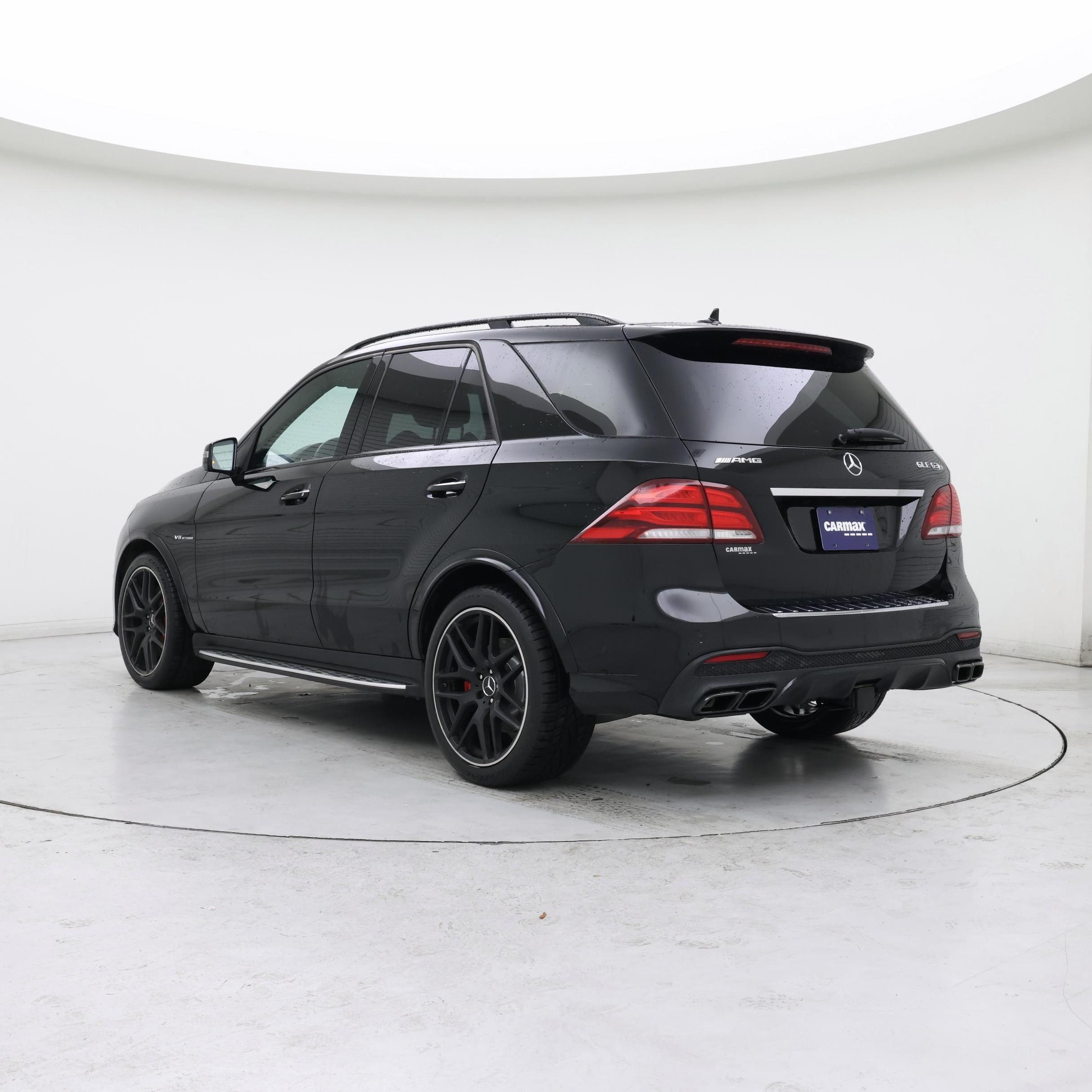 Thumbnail: 2018 Mercedes-Benz GL-Class - 2