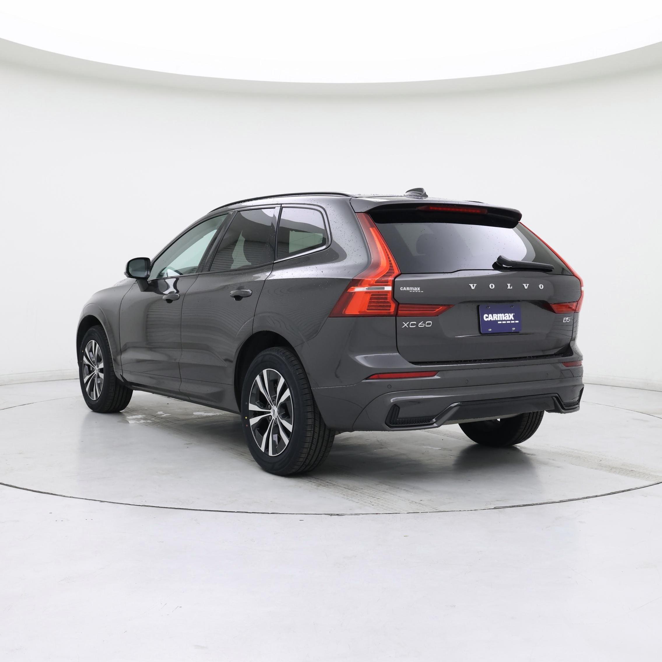 Thumbnail: 2024 Volvo XC60 - 2
