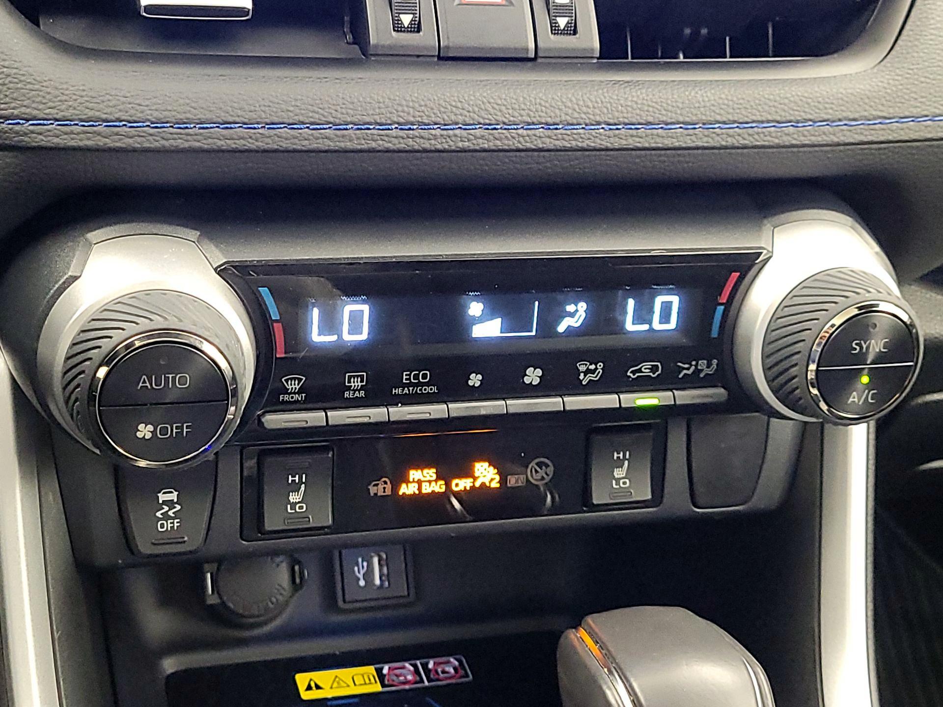 Thumbnail: 2023 Toyota RAV4 - 16