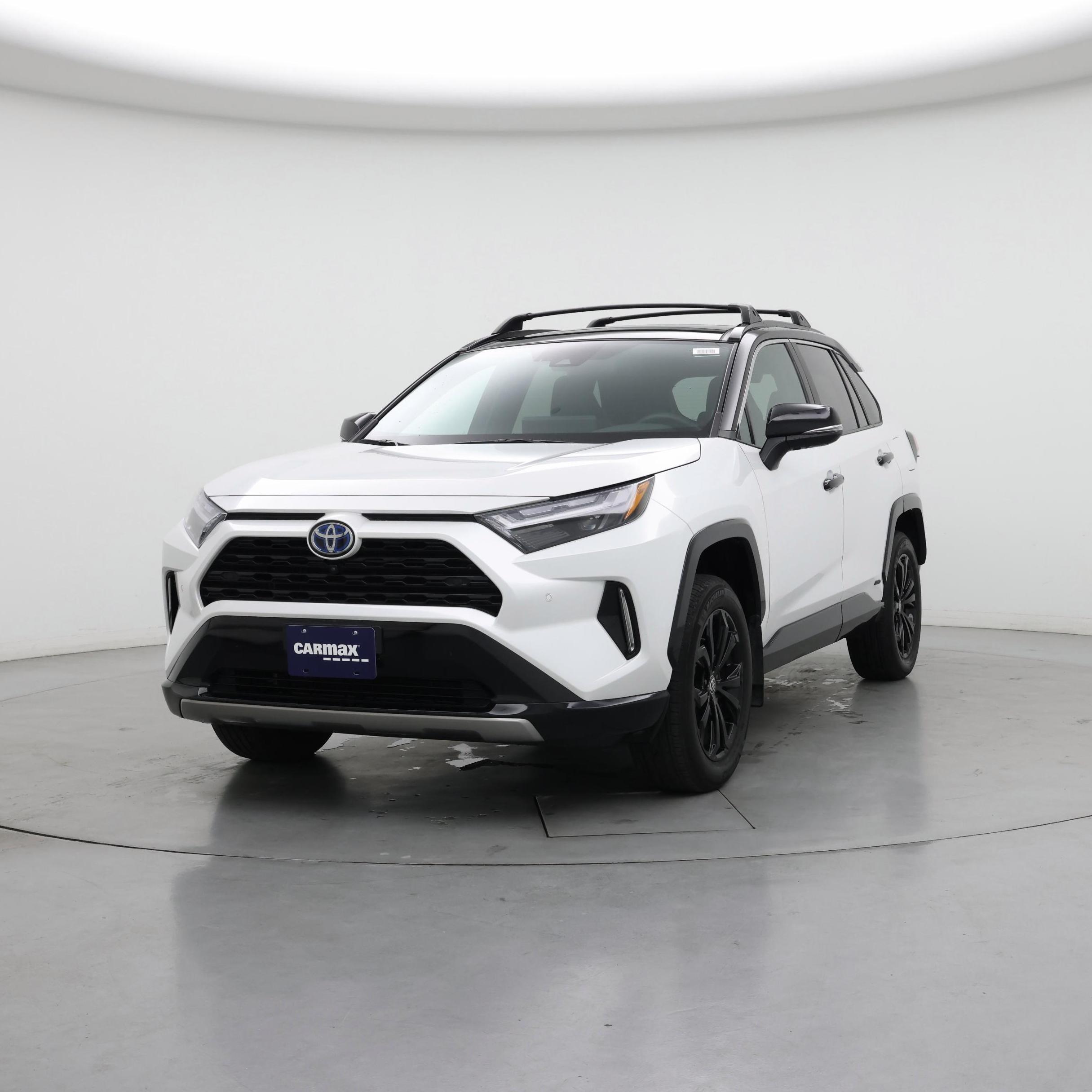 Thumbnail: 2023 Toyota RAV4 - 4