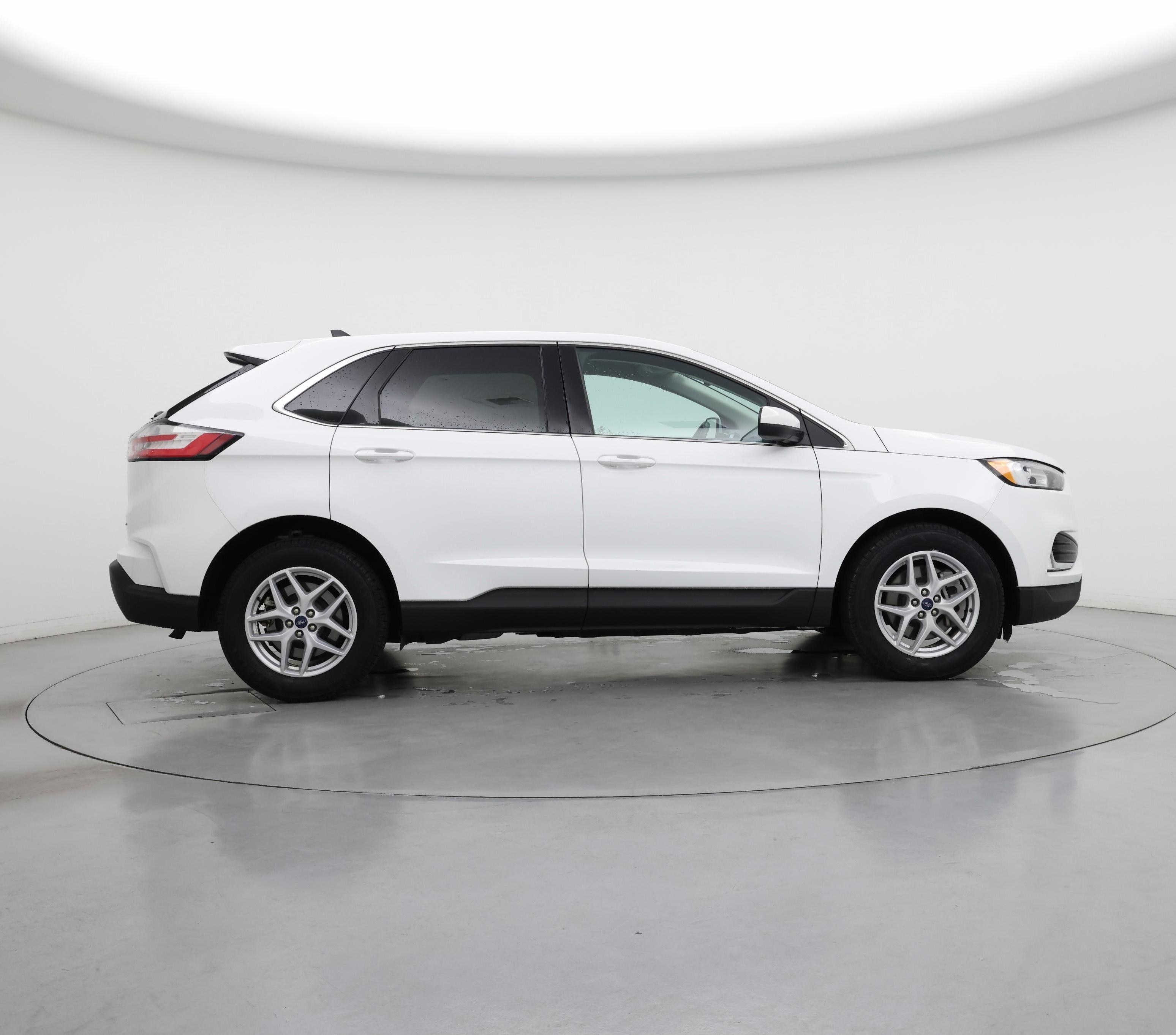 Thumbnail: 2021 Ford Edge - 7