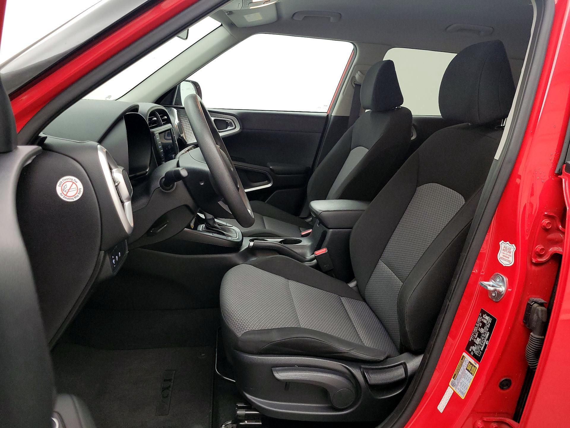Thumbnail: 2023 Kia Soul - 11