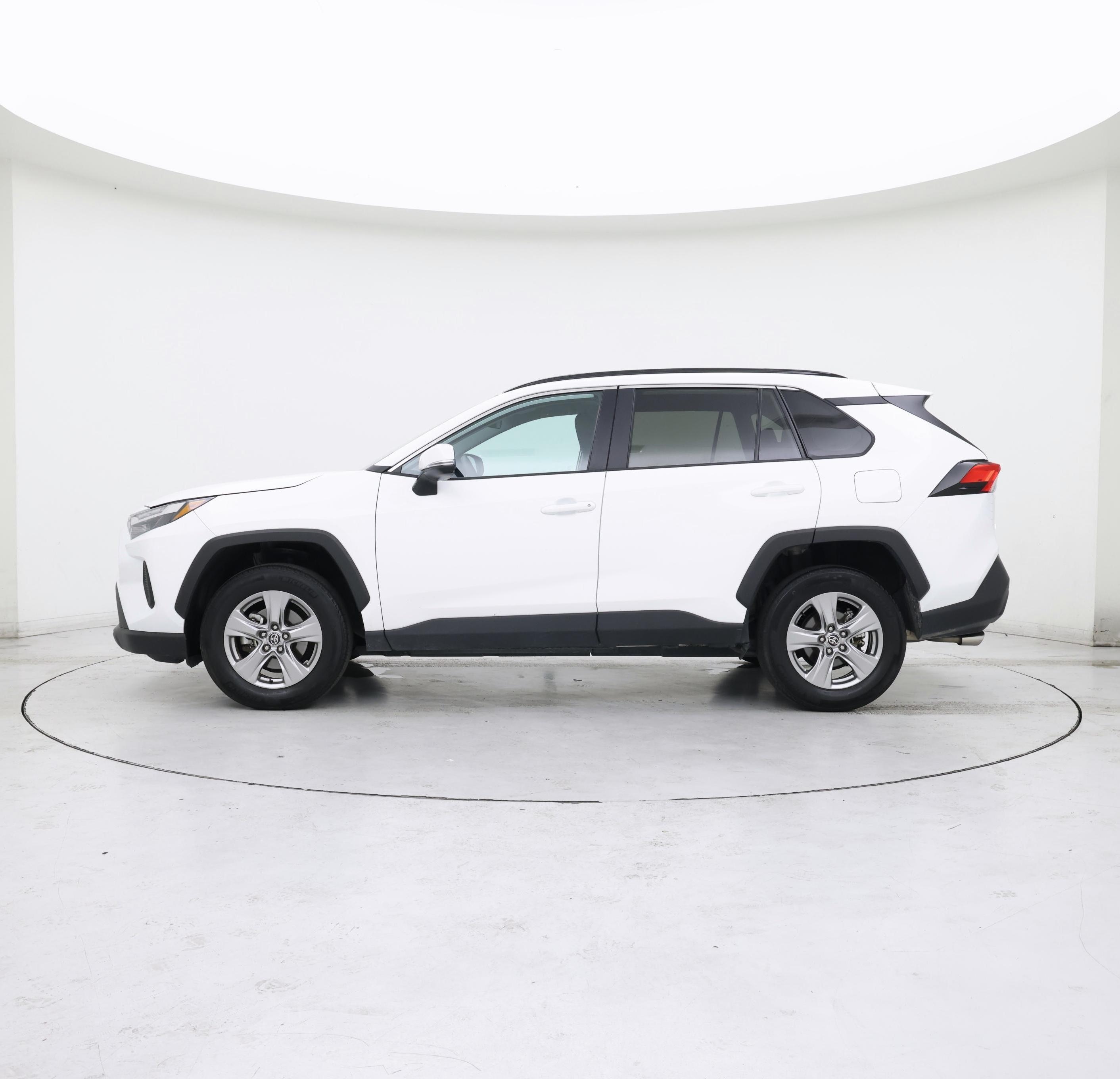 Thumbnail: 2024 Toyota RAV4 - 3