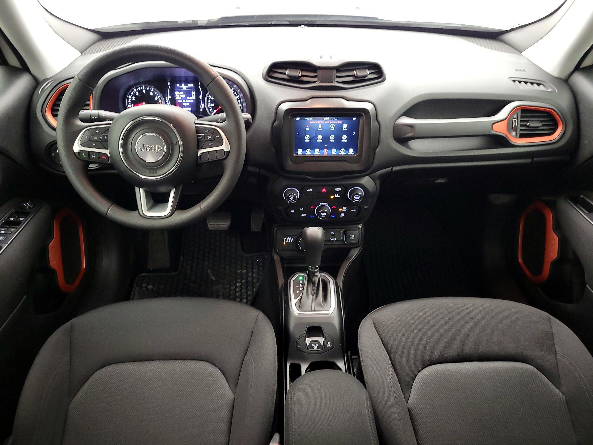 Thumbnail: 2021 Jeep Renegade - 9