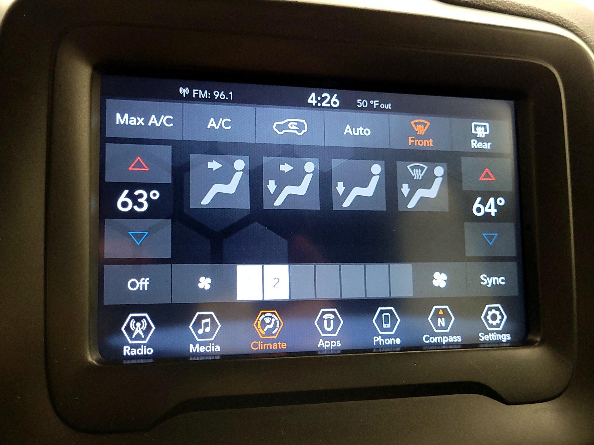 Thumbnail: 2021 Jeep Renegade - 16