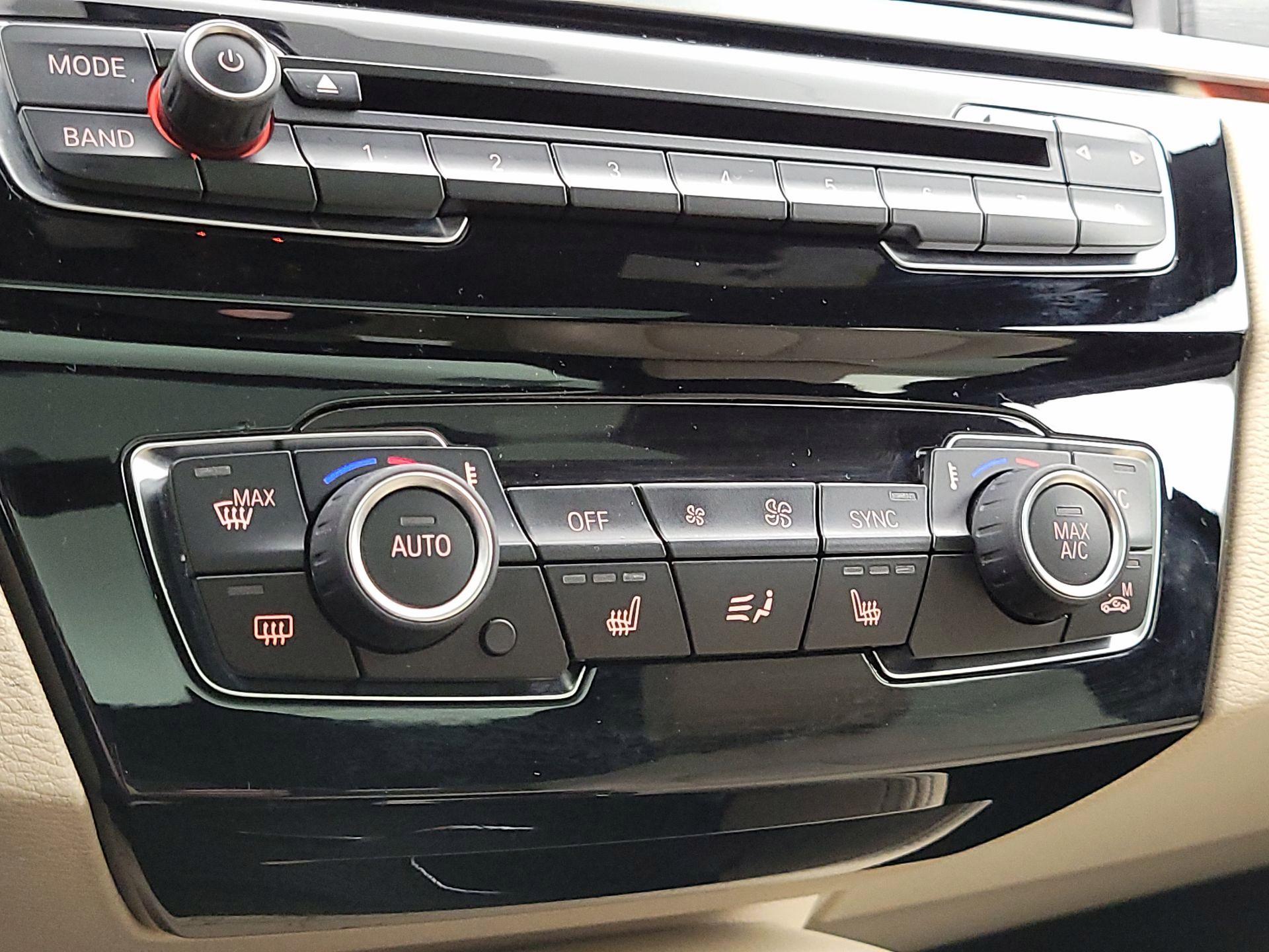 Thumbnail: 2017 BMW X1 - 17