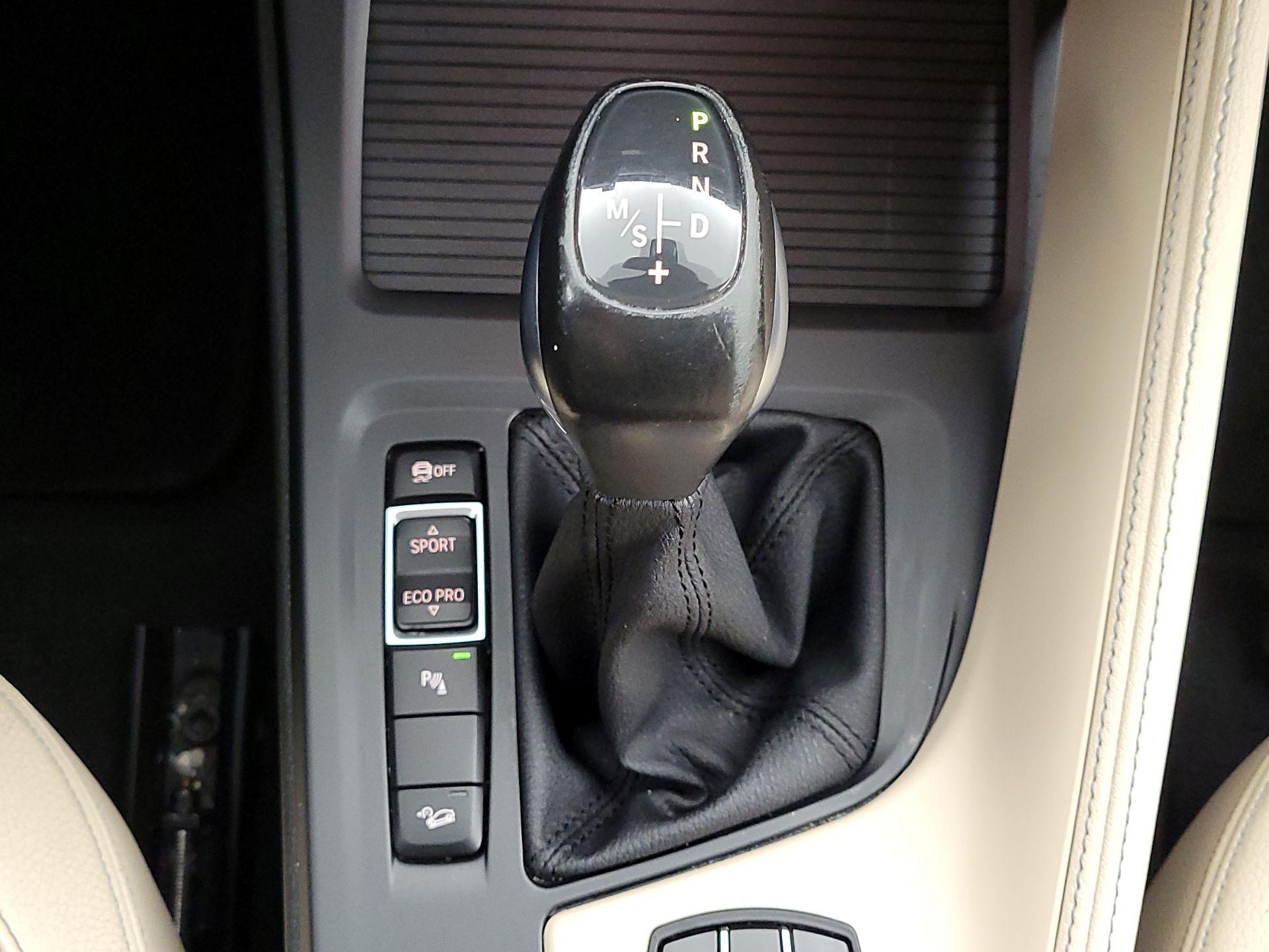 Thumbnail: 2017 BMW X1 - 18