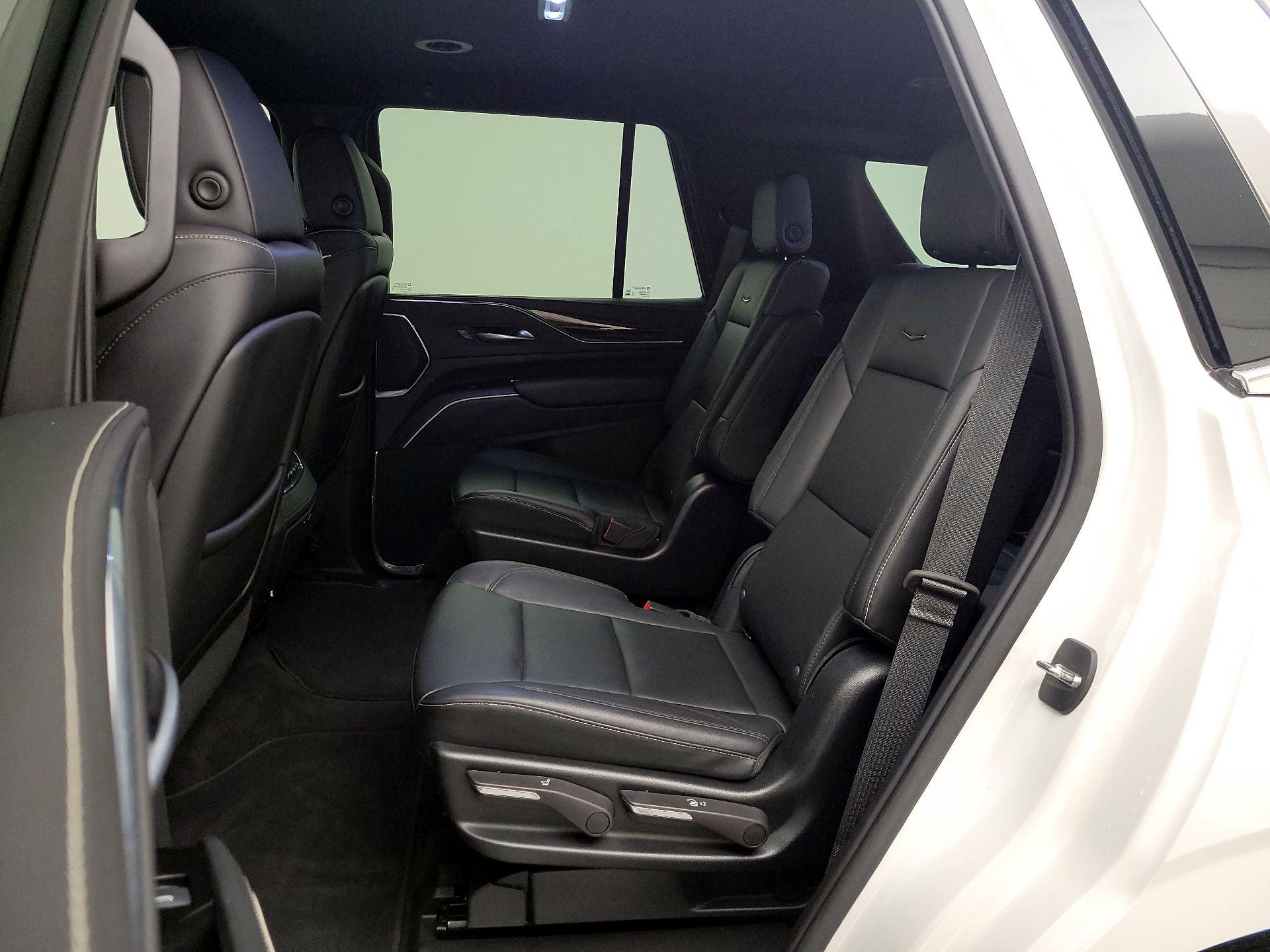 Thumbnail: 2023 Cadillac Escalade - 20