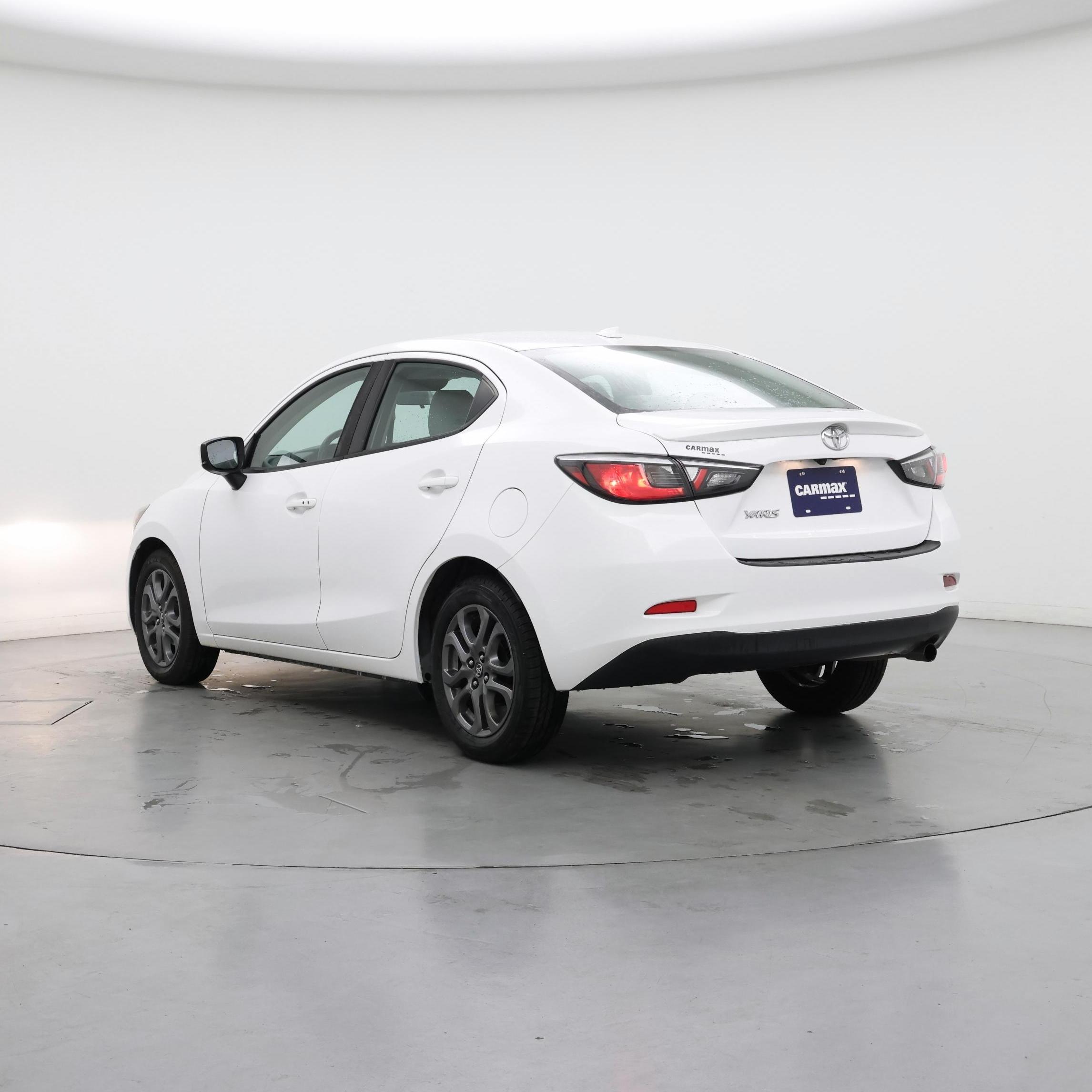 Thumbnail: 2019 Toyota Yaris - 2