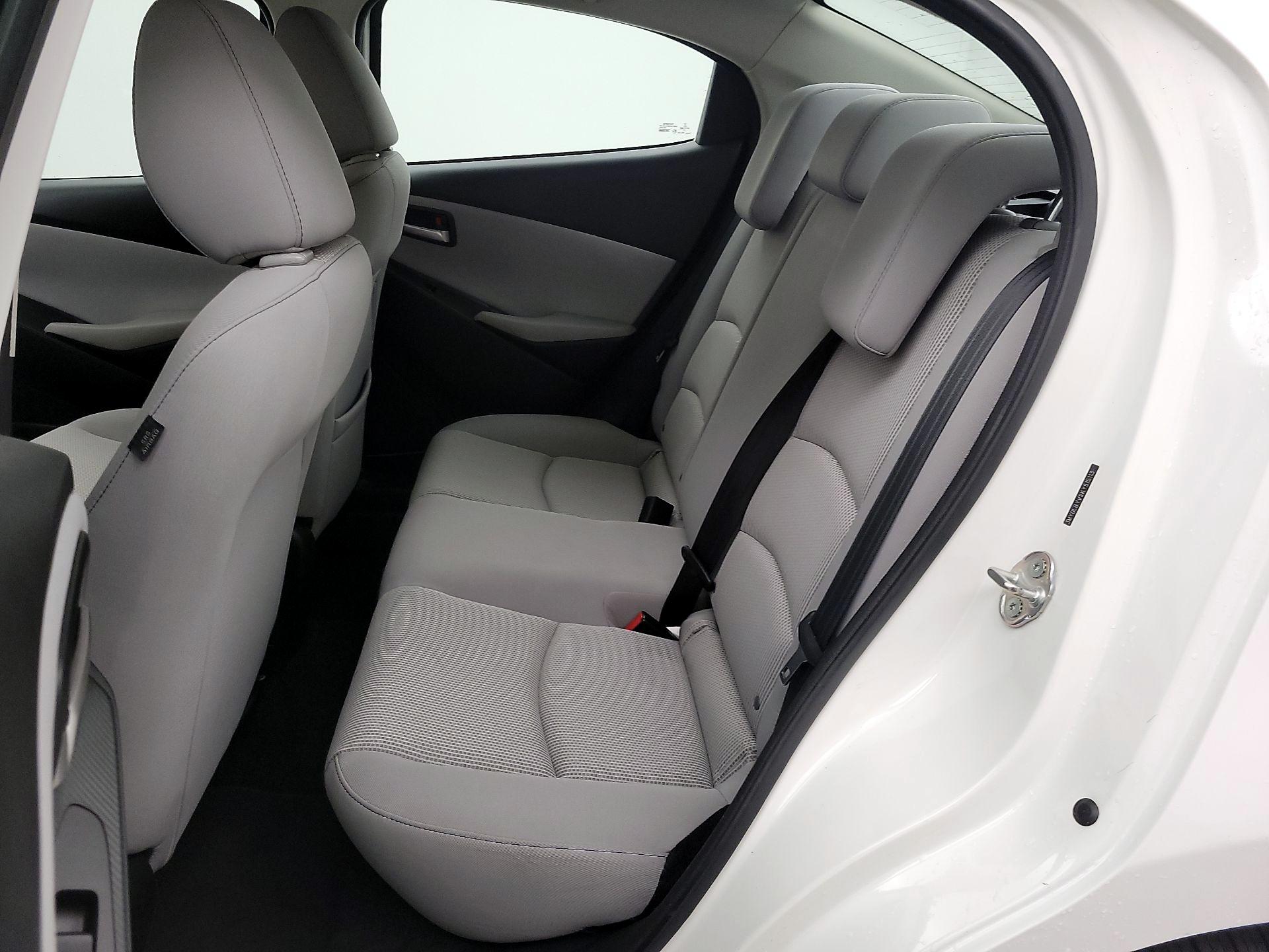 Thumbnail: 2019 Toyota Yaris - 19