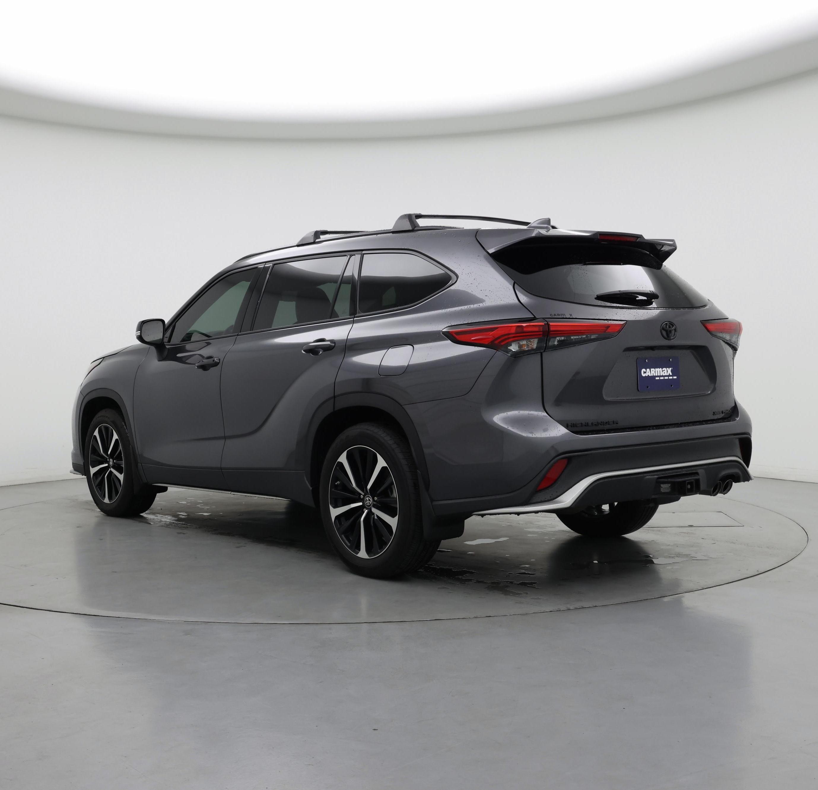 Thumbnail: 2021 Toyota Highlander - 2
