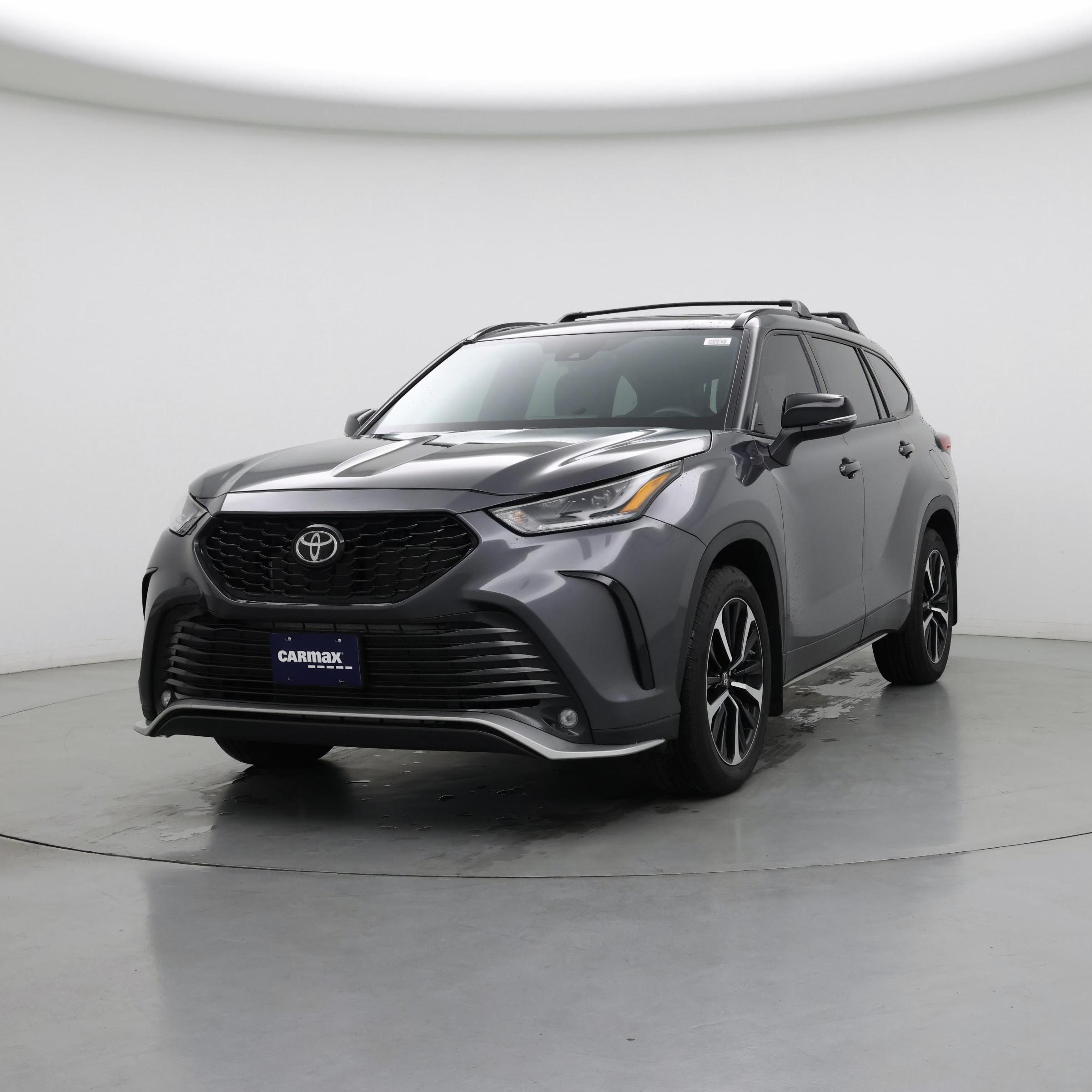 Thumbnail: 2021 Toyota Highlander - 4