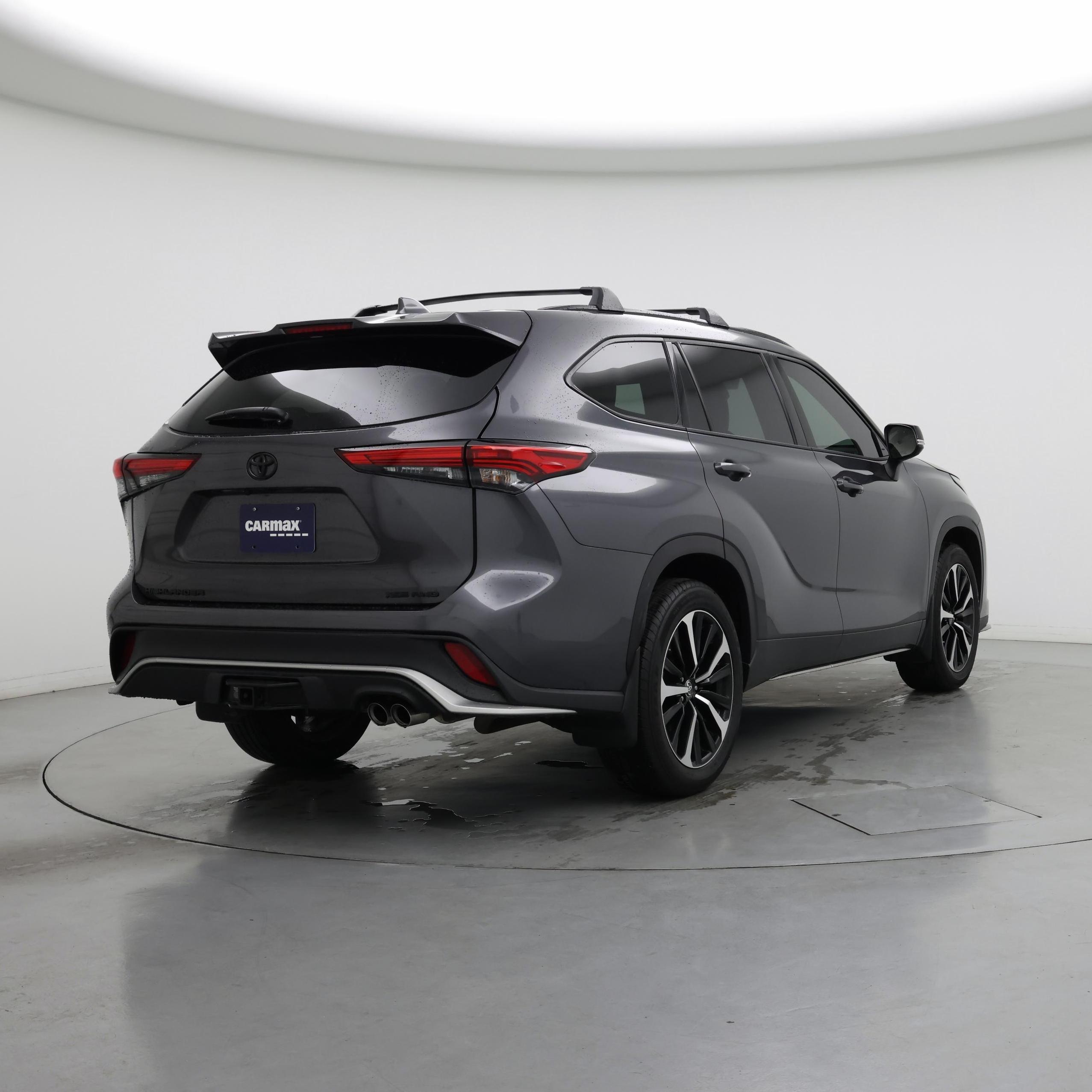 Thumbnail: 2021 Toyota Highlander - 8