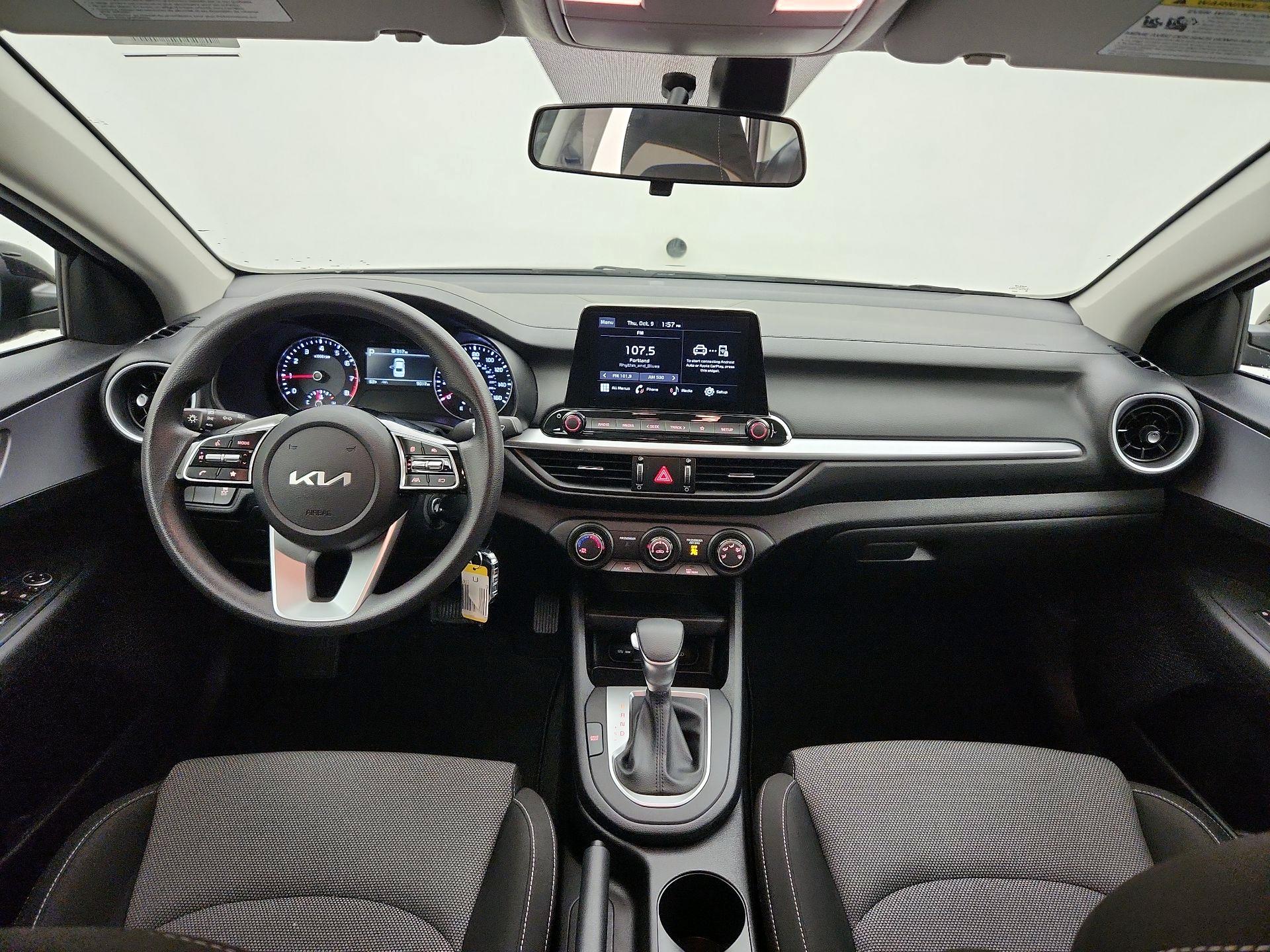 Thumbnail: 2024 Kia Forte - 9