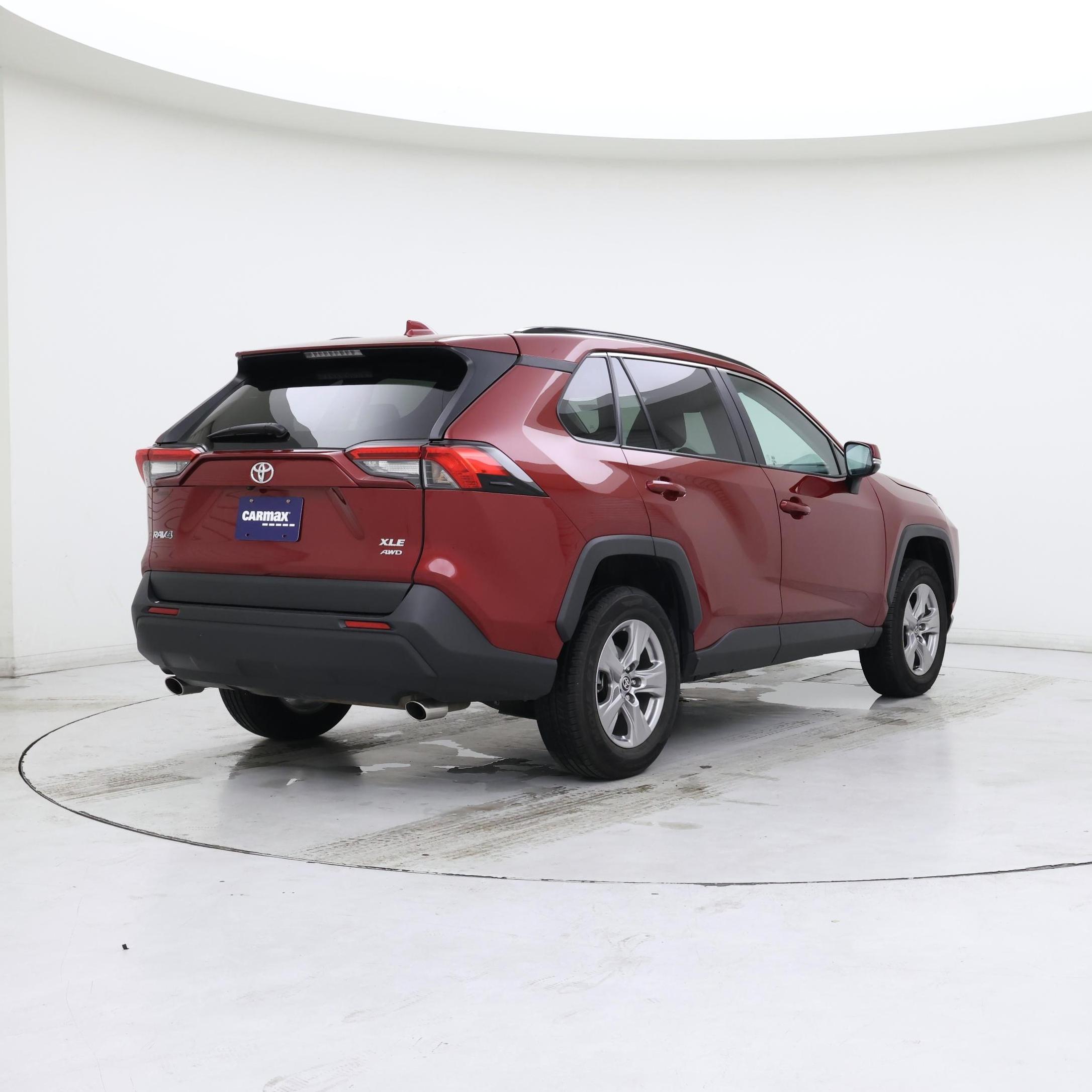 Thumbnail: 2023 Toyota RAV4 - 8