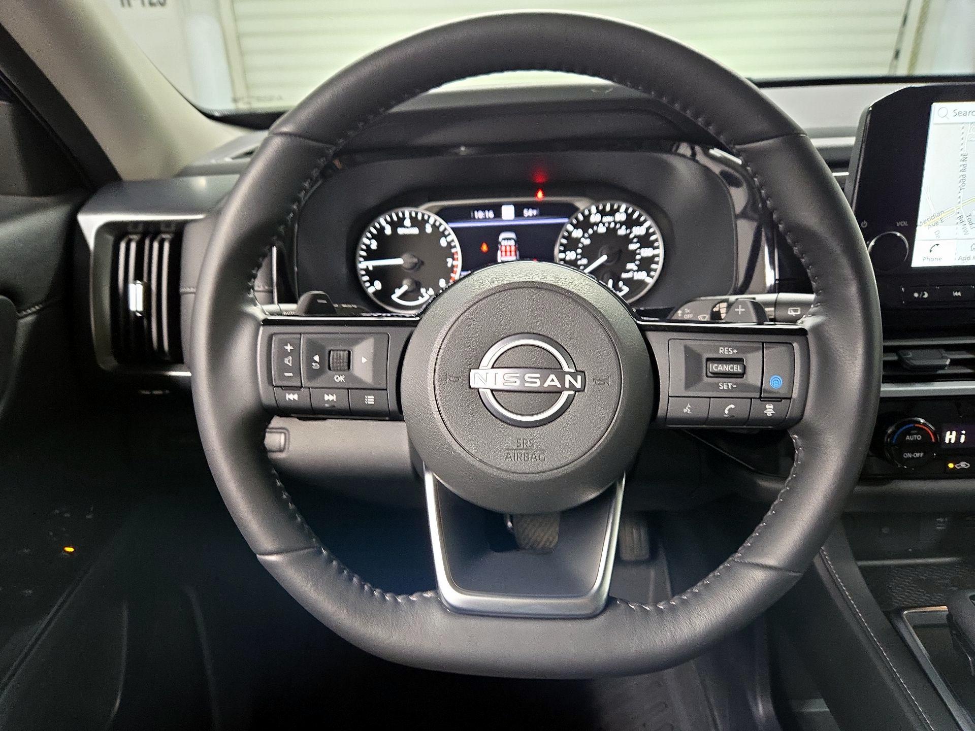 Thumbnail: 2024 Nissan Pathfinder - 10
