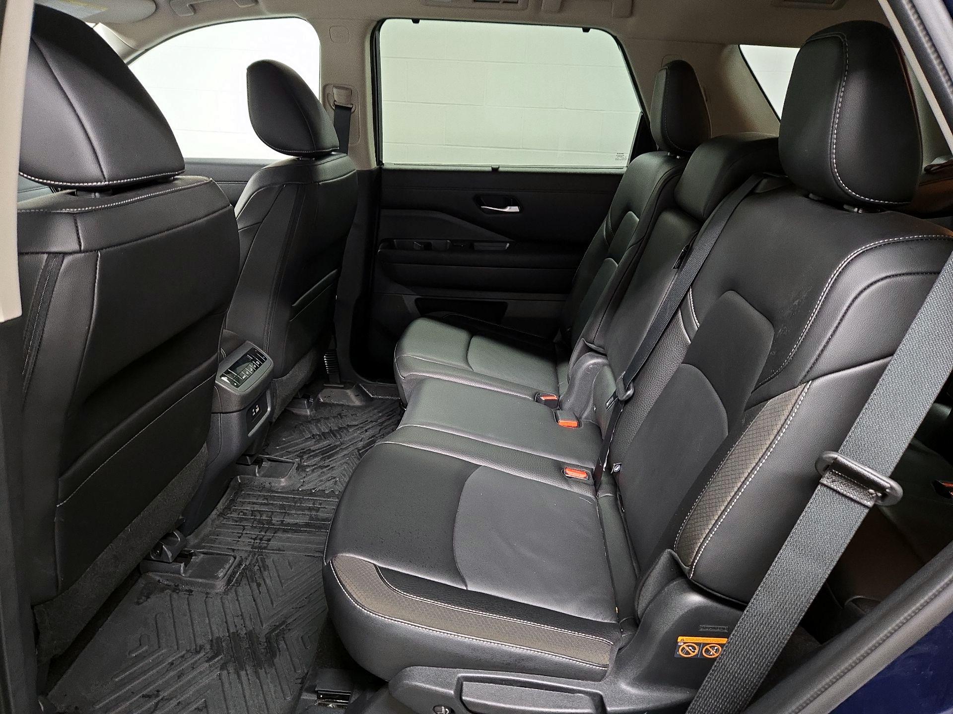 Thumbnail: 2024 Nissan Pathfinder - 20