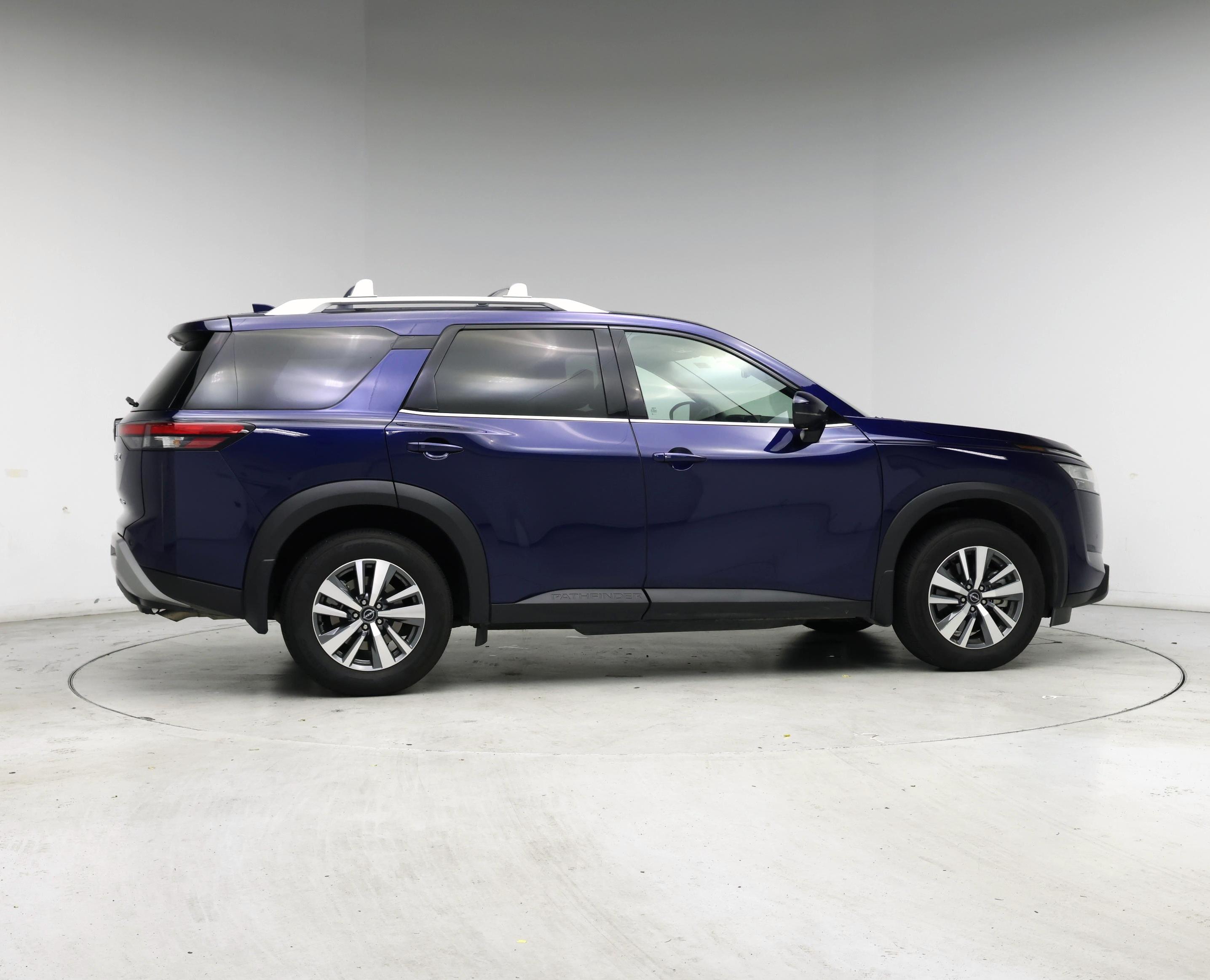 Thumbnail: 2024 Nissan Pathfinder - 7