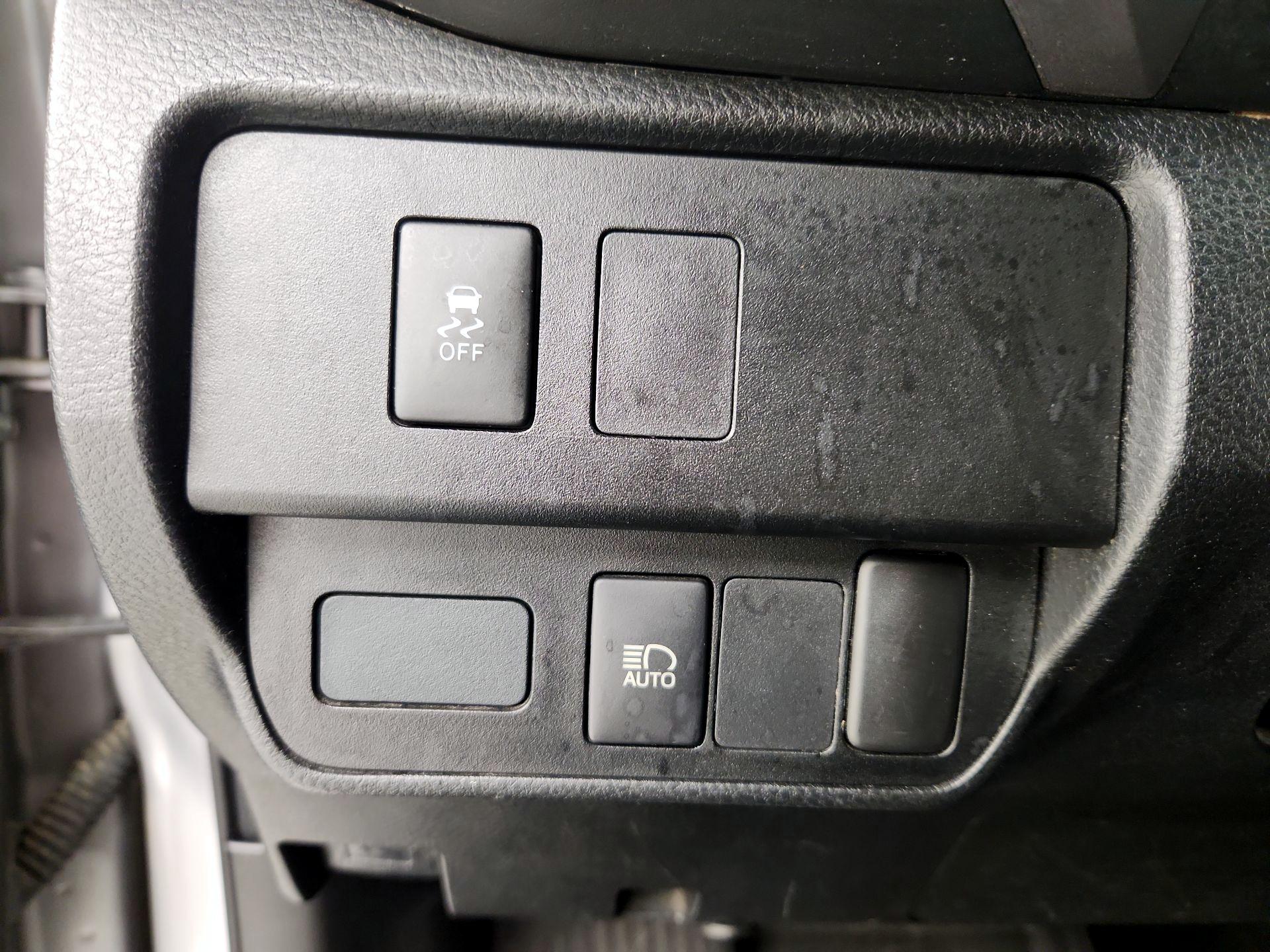 Thumbnail: 2021 Toyota Tacoma - 13