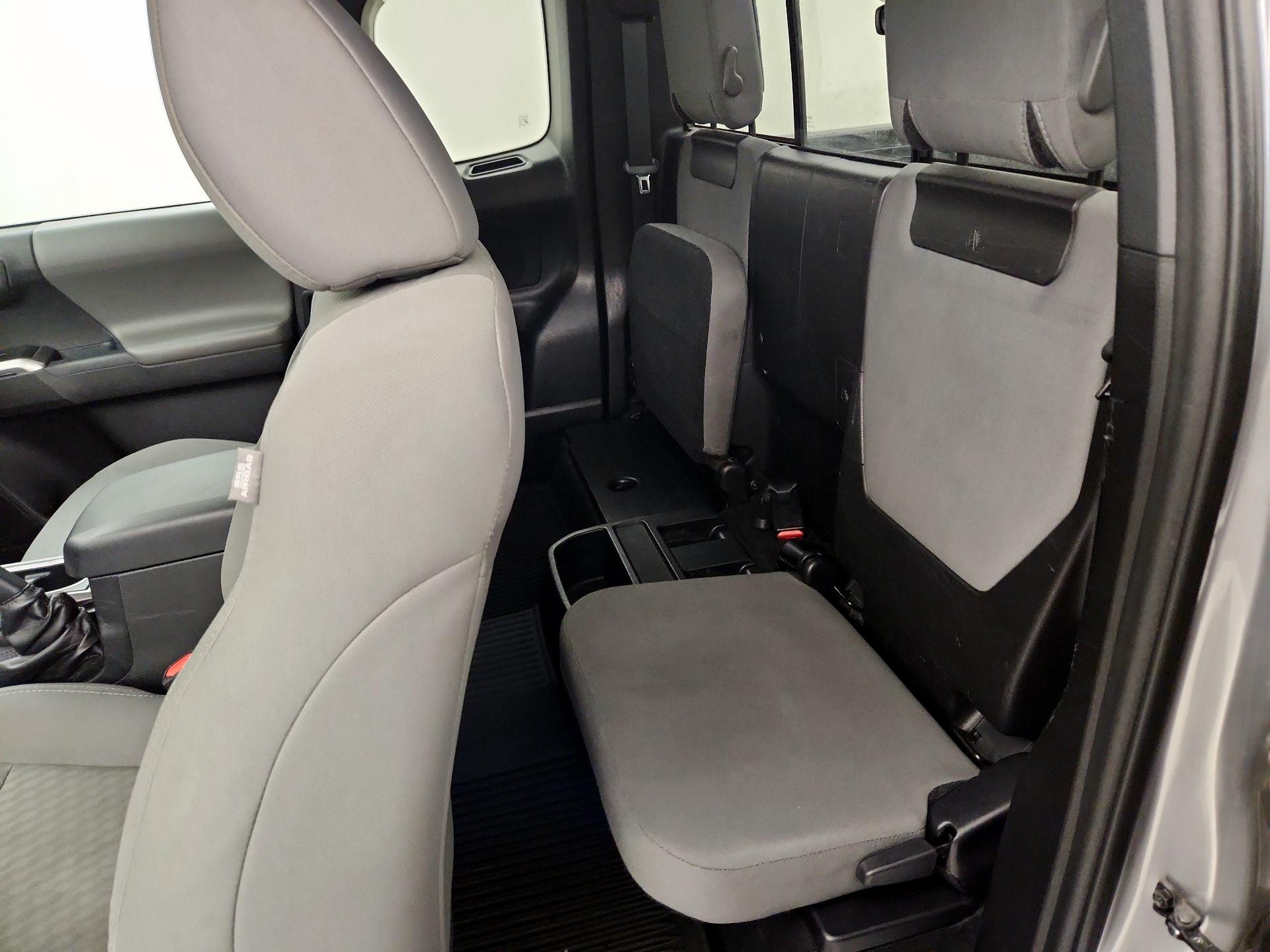 Thumbnail: 2021 Toyota Tacoma - 19