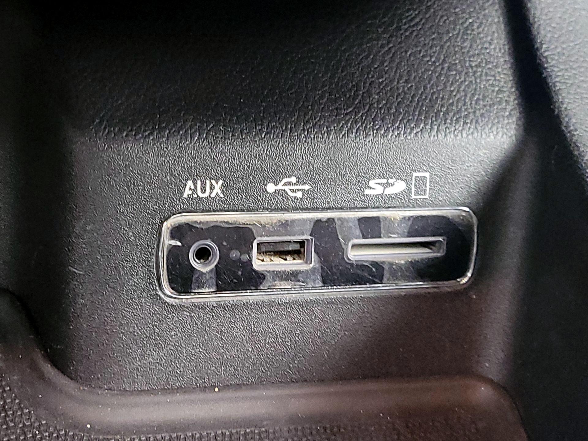 Thumbnail: 2015 Dodge Durango - 19