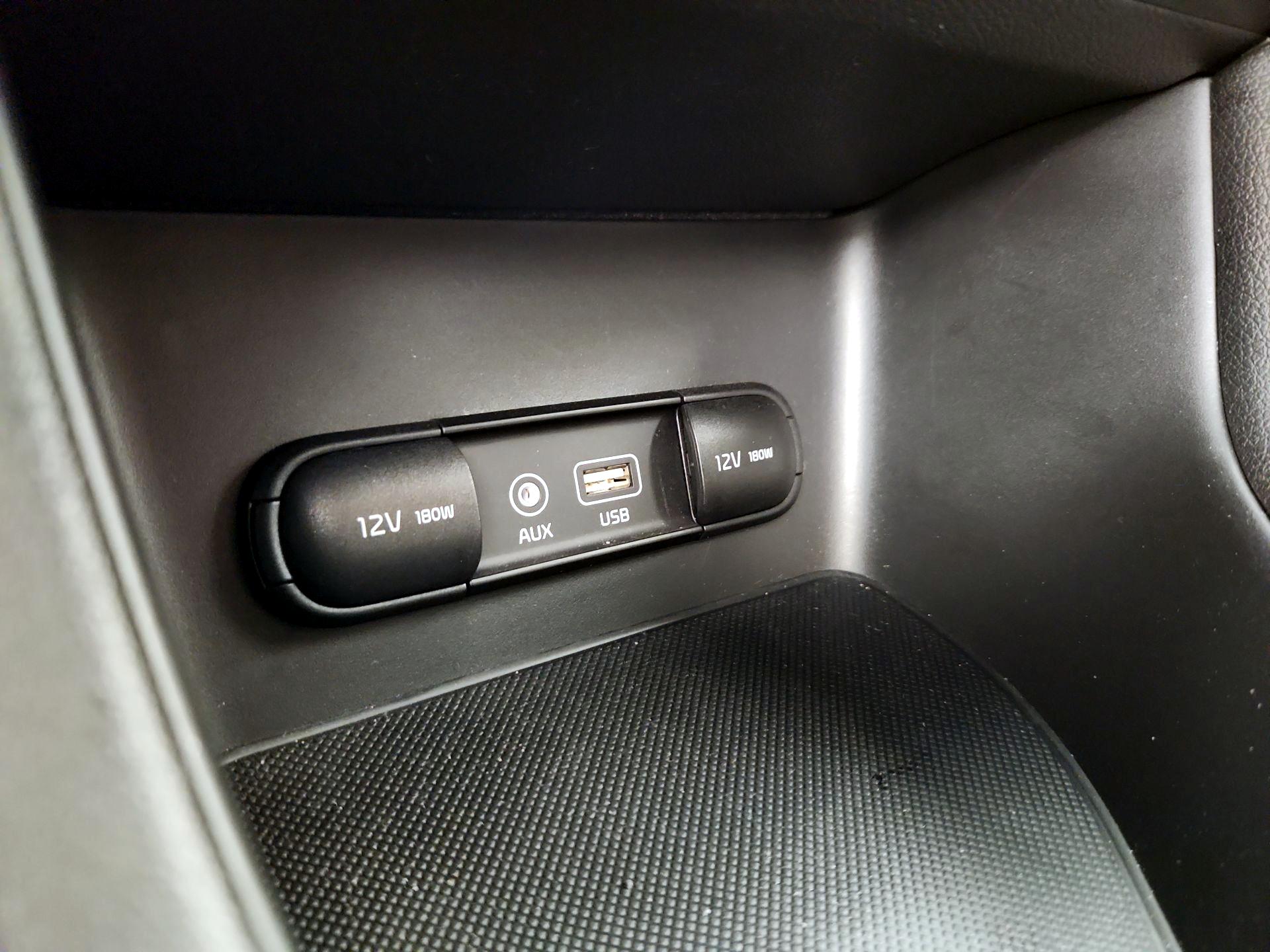 Thumbnail: 2019 Kia Sportage - 18