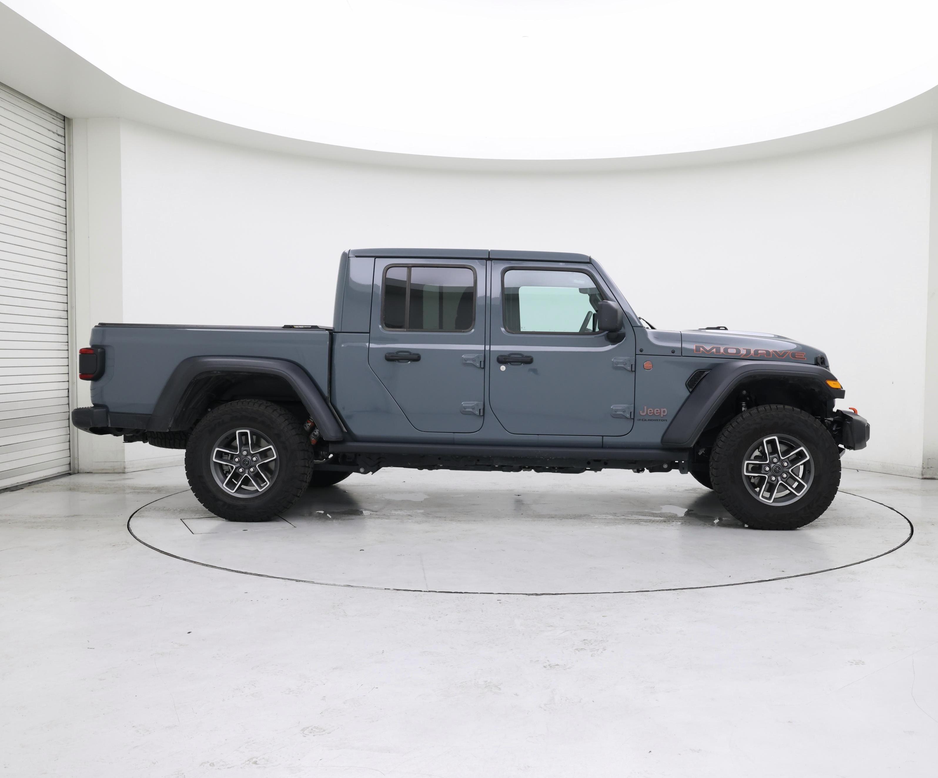 Thumbnail: 2025 Jeep Gladiator - 7