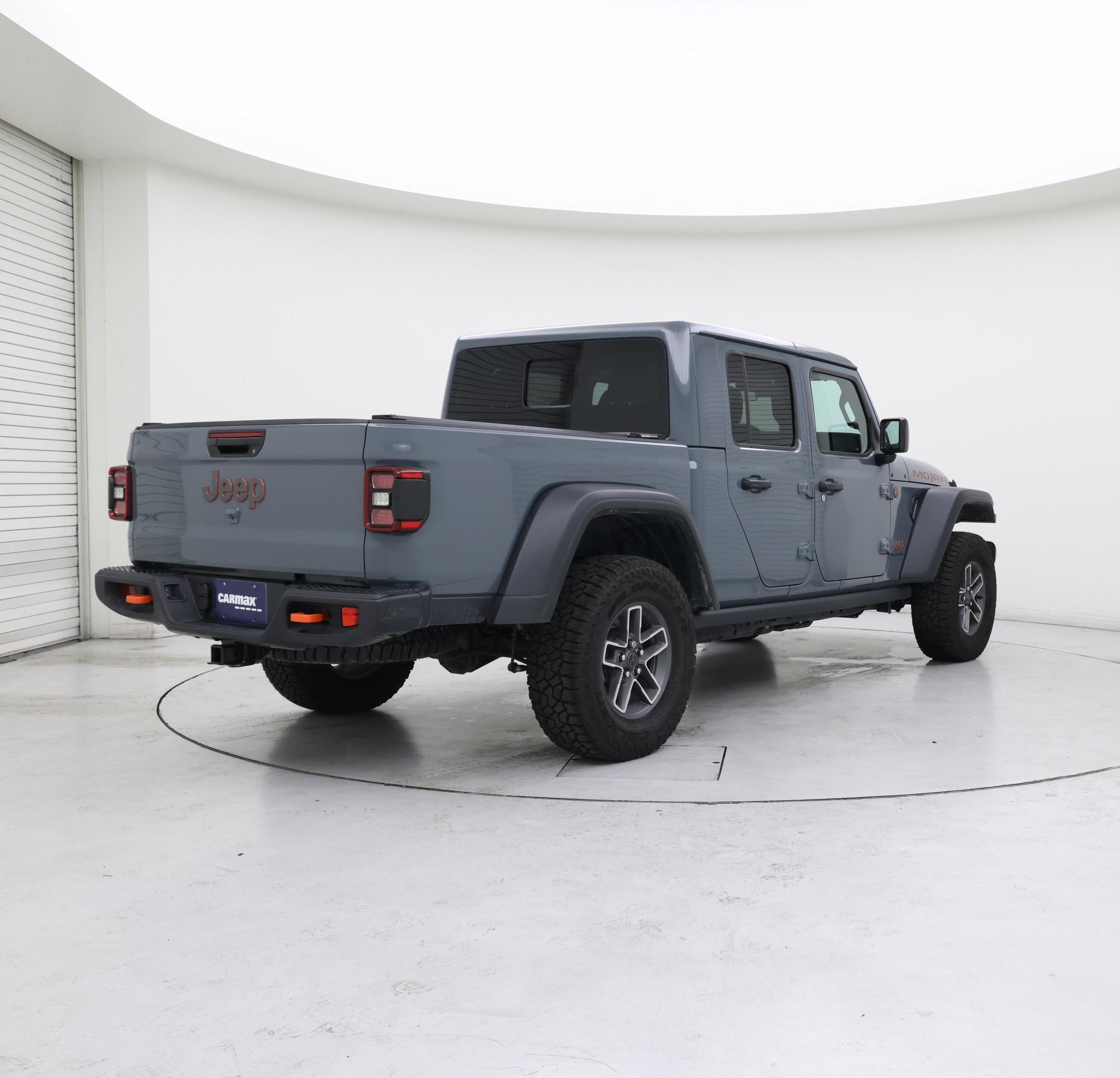 Thumbnail: 2025 Jeep Gladiator - 8