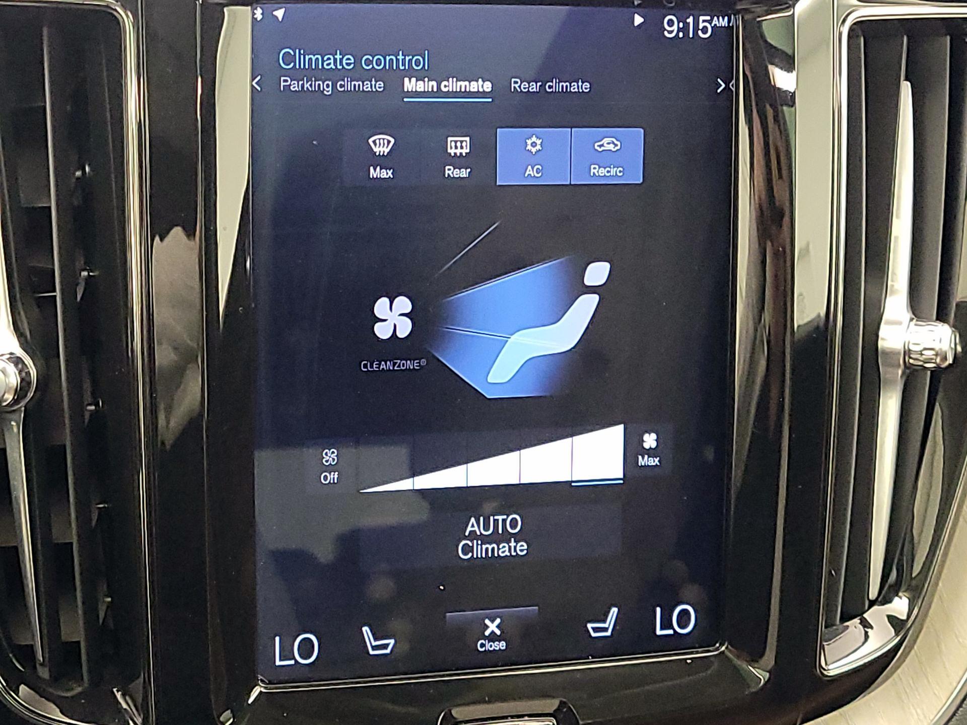 Thumbnail: 2020 Volvo XC60 - 17