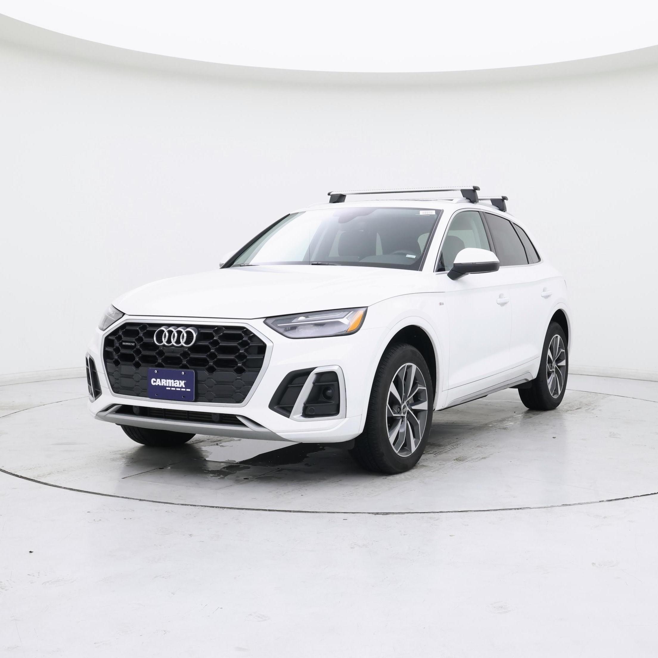 Thumbnail: 2023 Audi Q5 - 4
