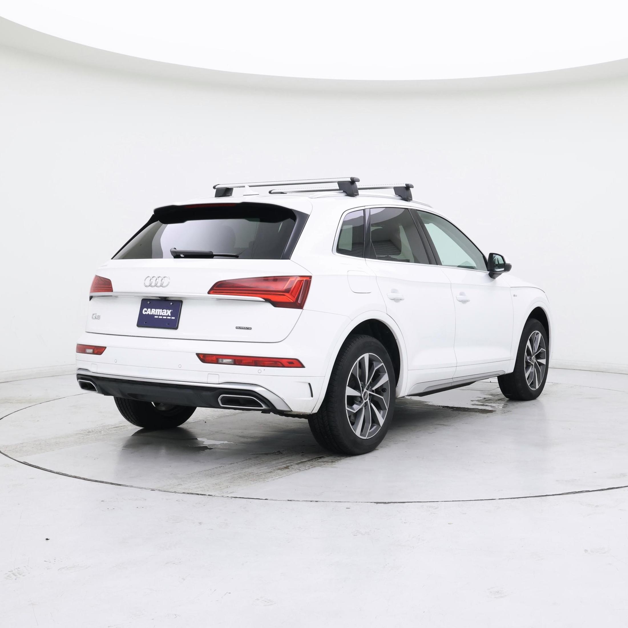 Thumbnail: 2023 Audi Q5 - 8