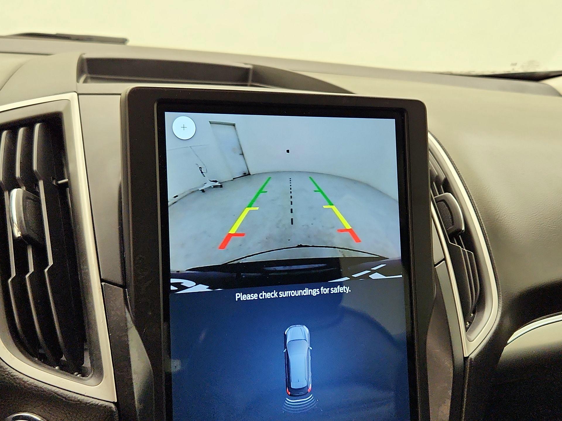 Thumbnail: 2022 Ford Edge - 14