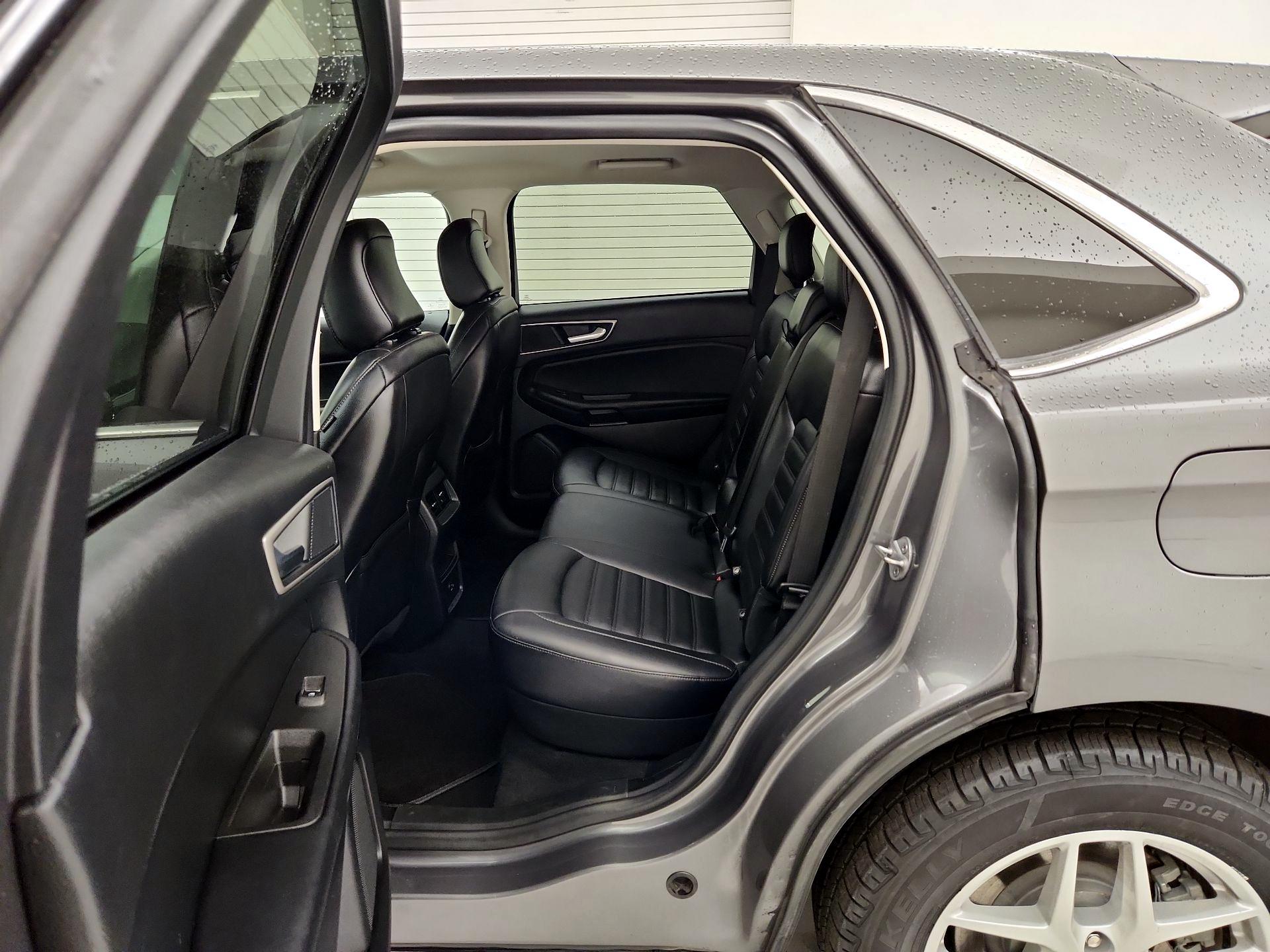 Thumbnail: 2022 Ford Edge - 19