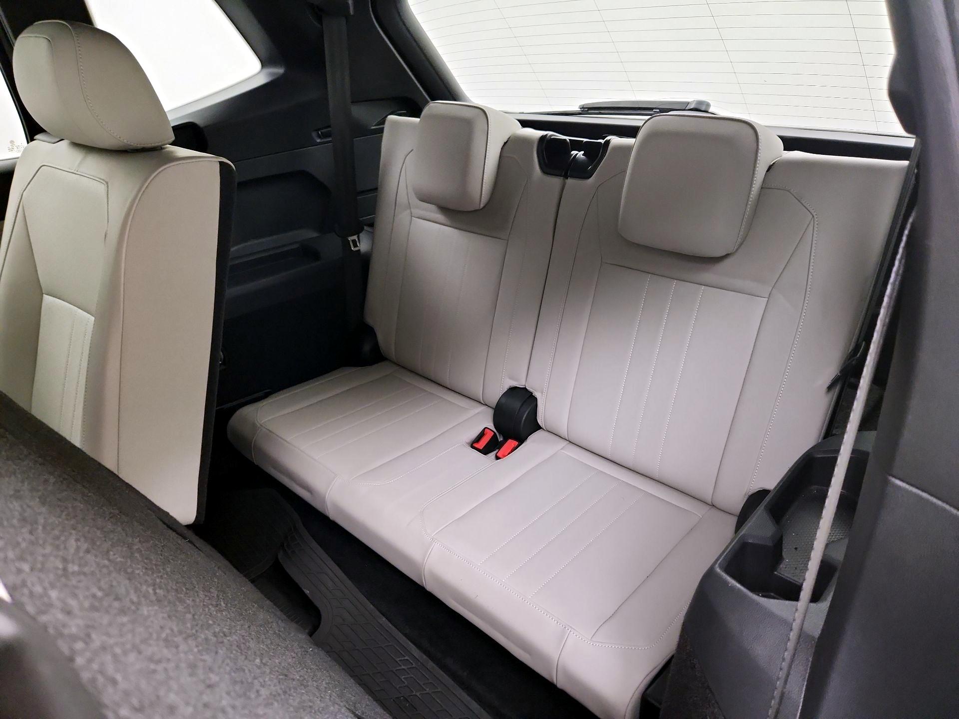 Thumbnail: 2022 Volkswagen Tiguan - 20