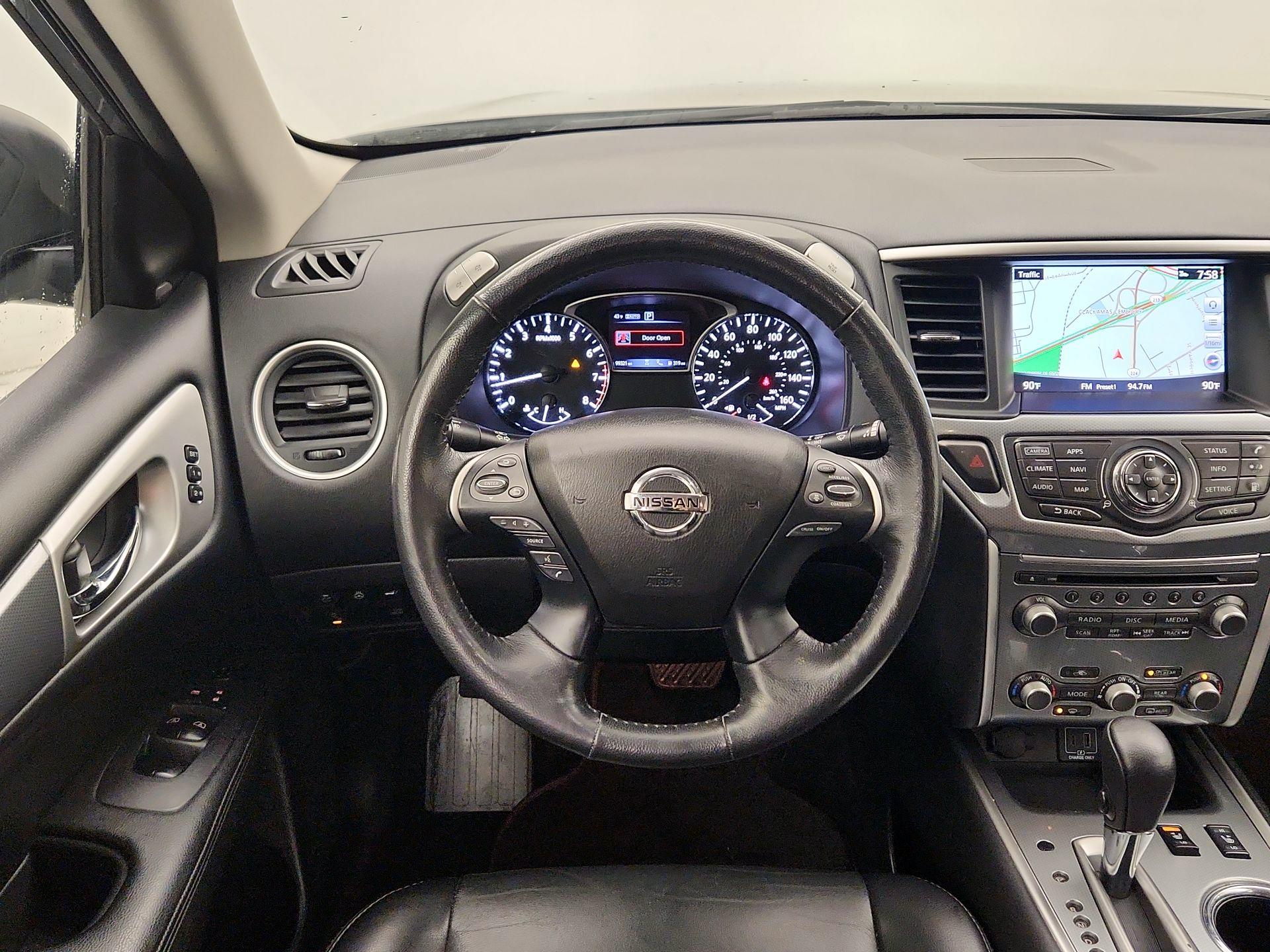 Thumbnail: 2019 Nissan Pathfinder - 10