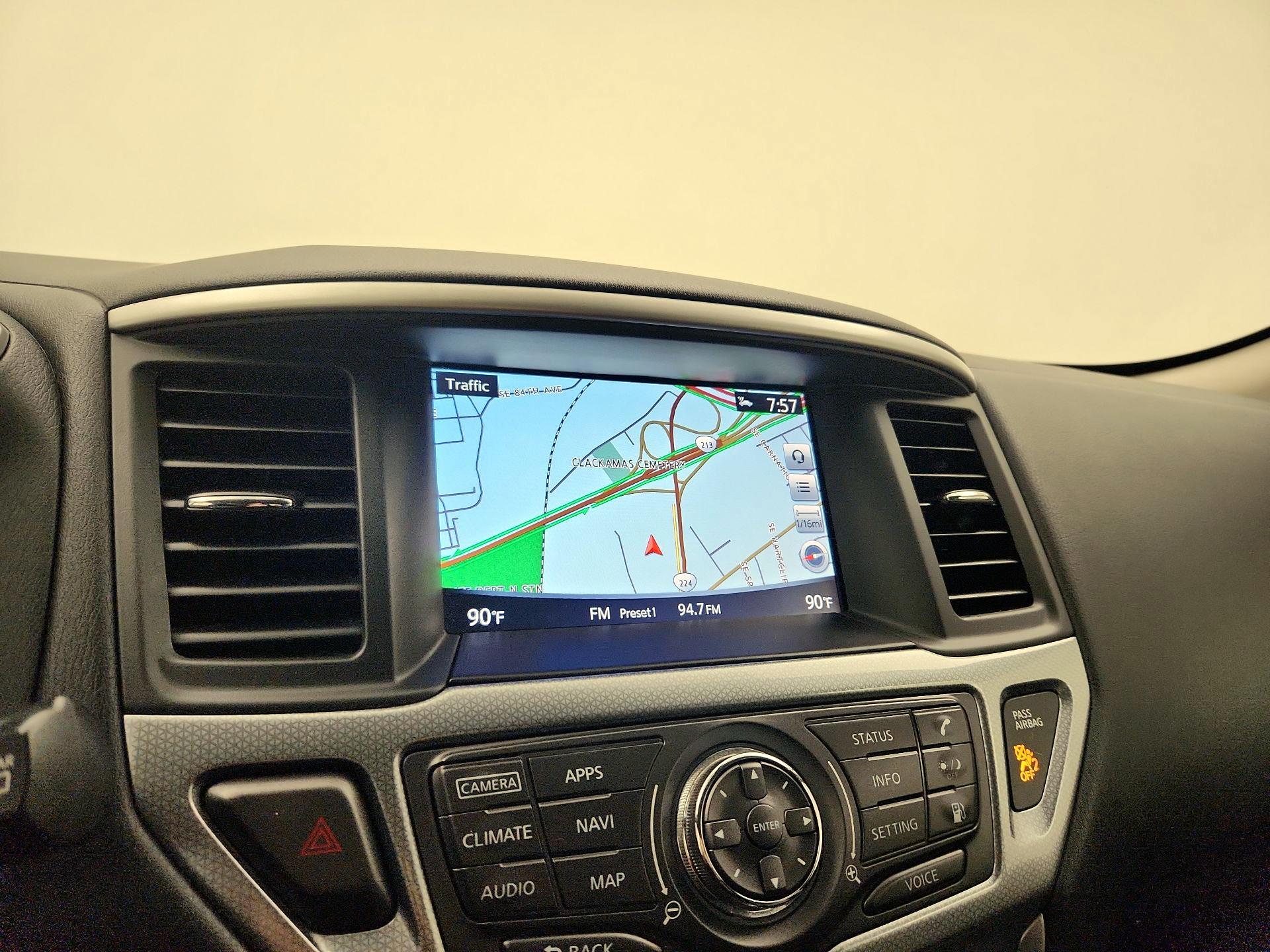 Thumbnail: 2019 Nissan Pathfinder - 14