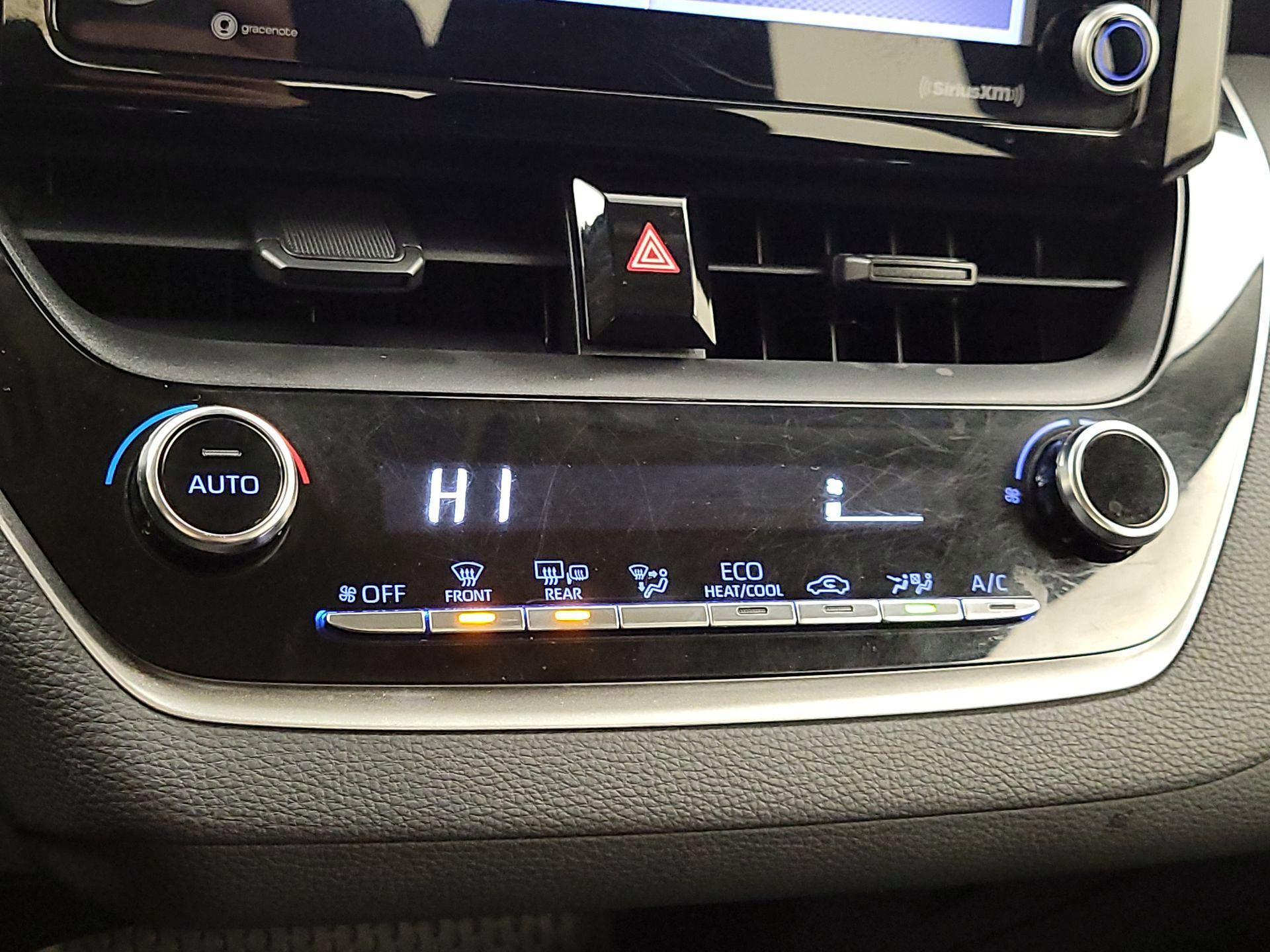 Thumbnail: 2022 Toyota Corolla - 16