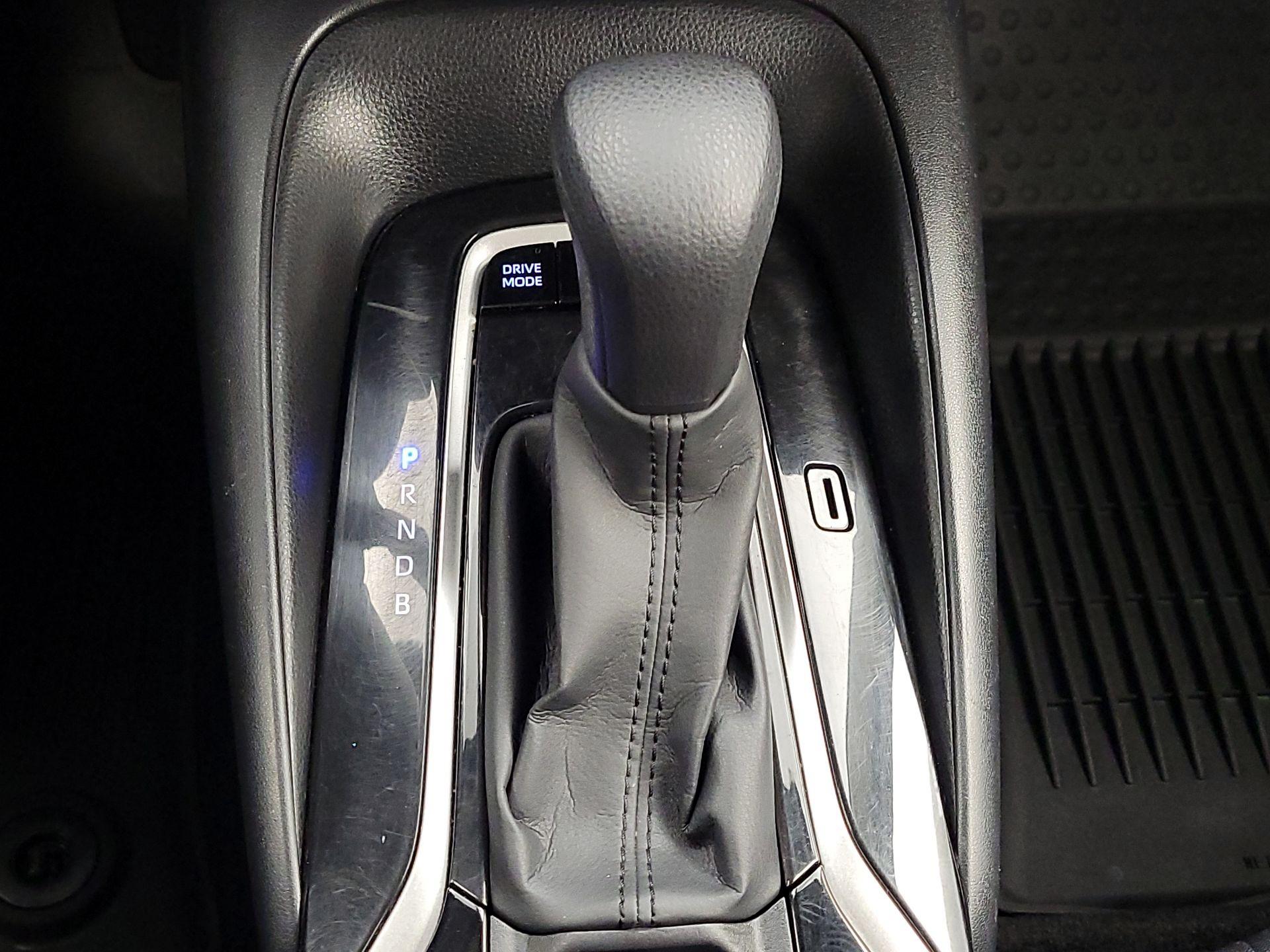 Thumbnail: 2022 Toyota Corolla - 17