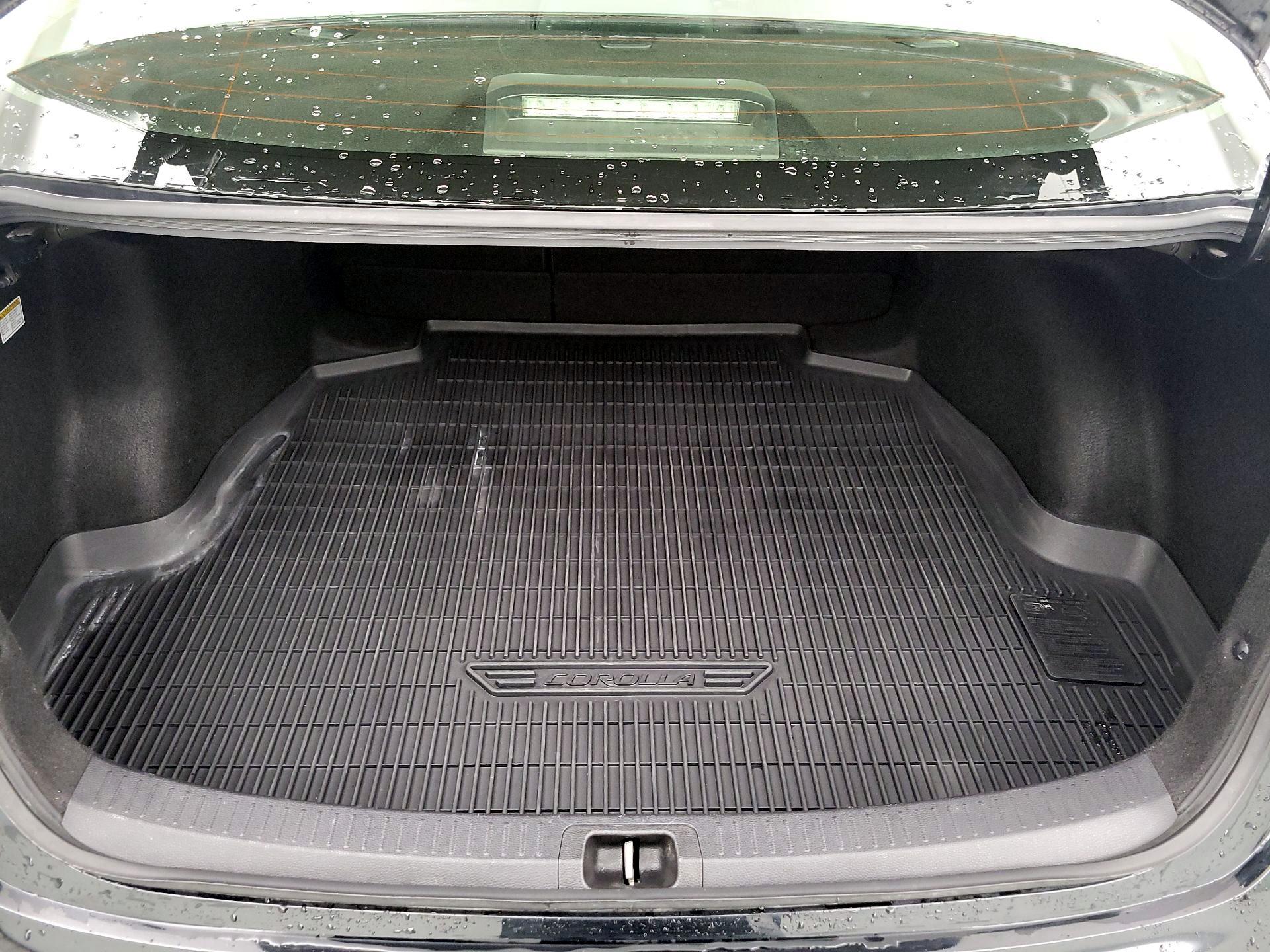 Thumbnail: 2022 Toyota Corolla - 20