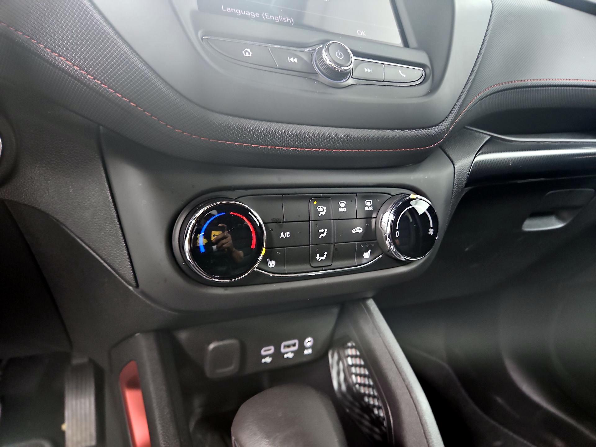 Thumbnail: 2023 Chevrolet TrailBlazer - 16