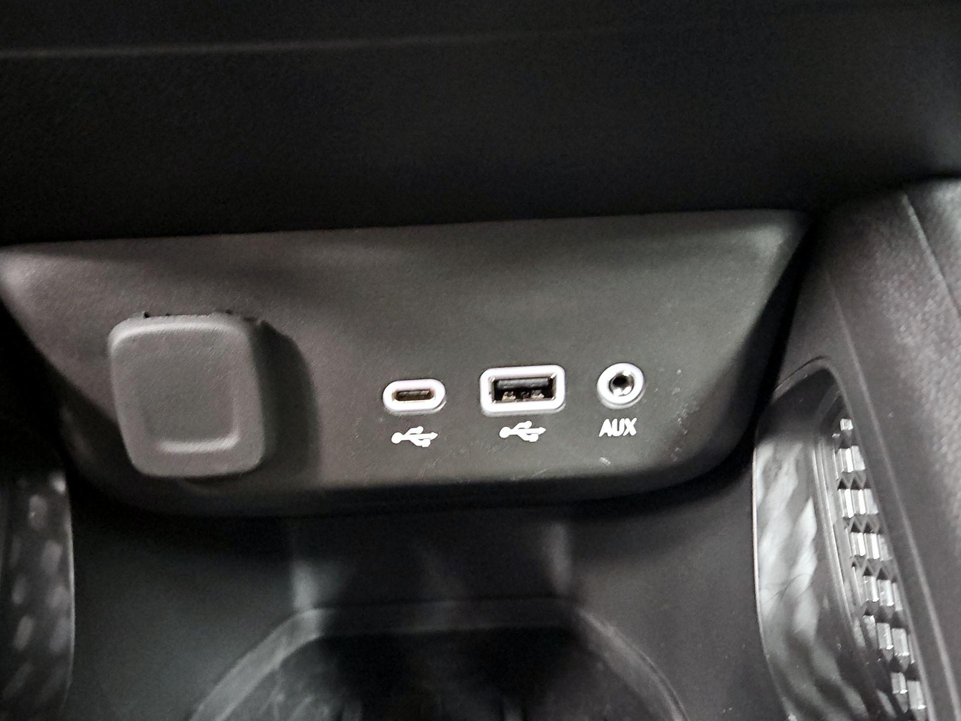 Thumbnail: 2023 Chevrolet TrailBlazer - 18