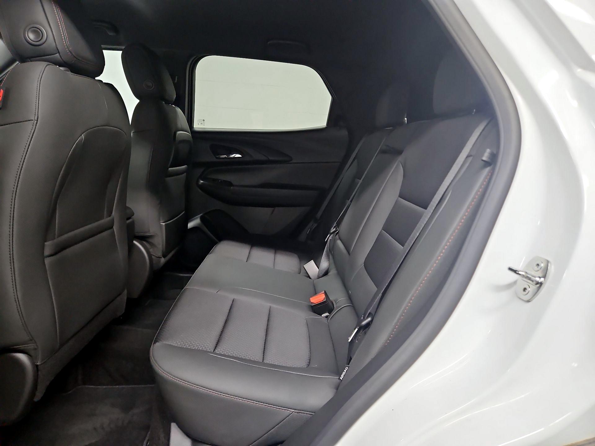 Thumbnail: 2023 Chevrolet TrailBlazer - 19