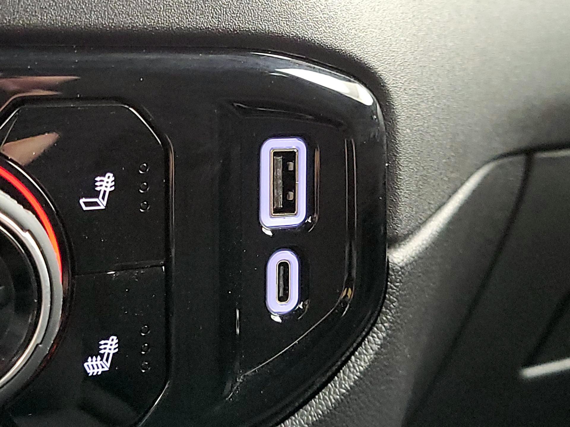 Thumbnail: 2024 Chevrolet Silverado 1500 - 18