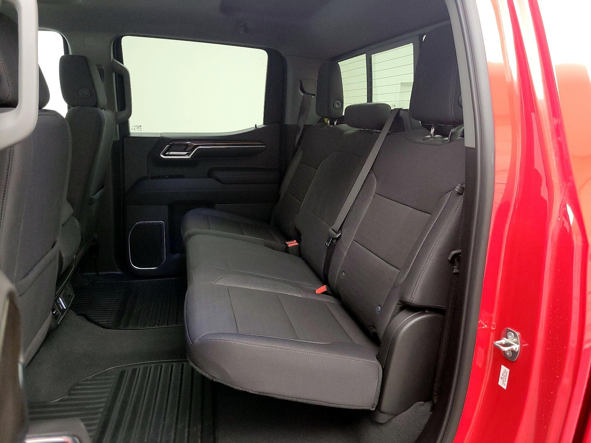 Thumbnail: 2024 Chevrolet Silverado 1500 - 19