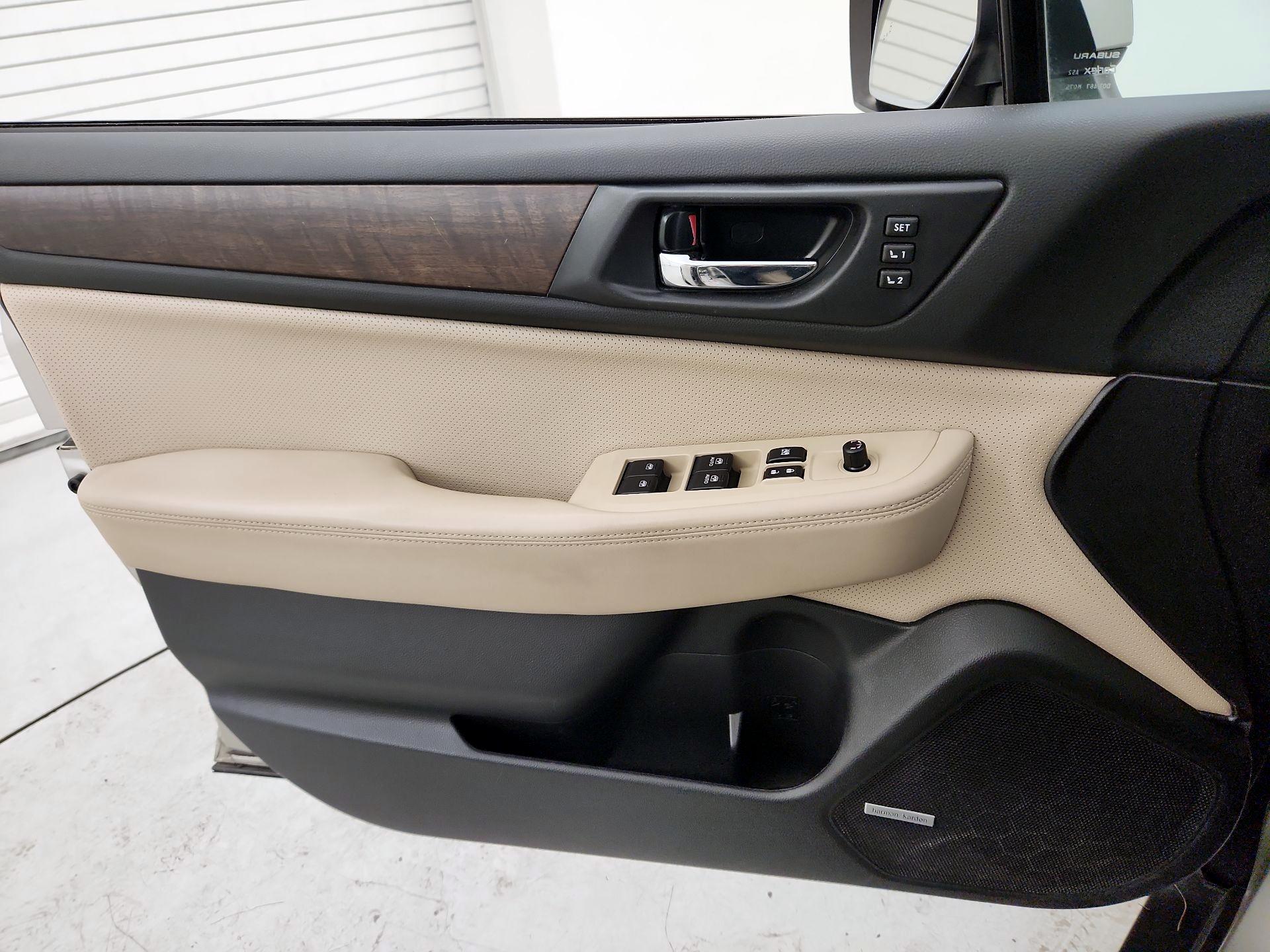 Thumbnail: 2016 Subaru Outback - 12