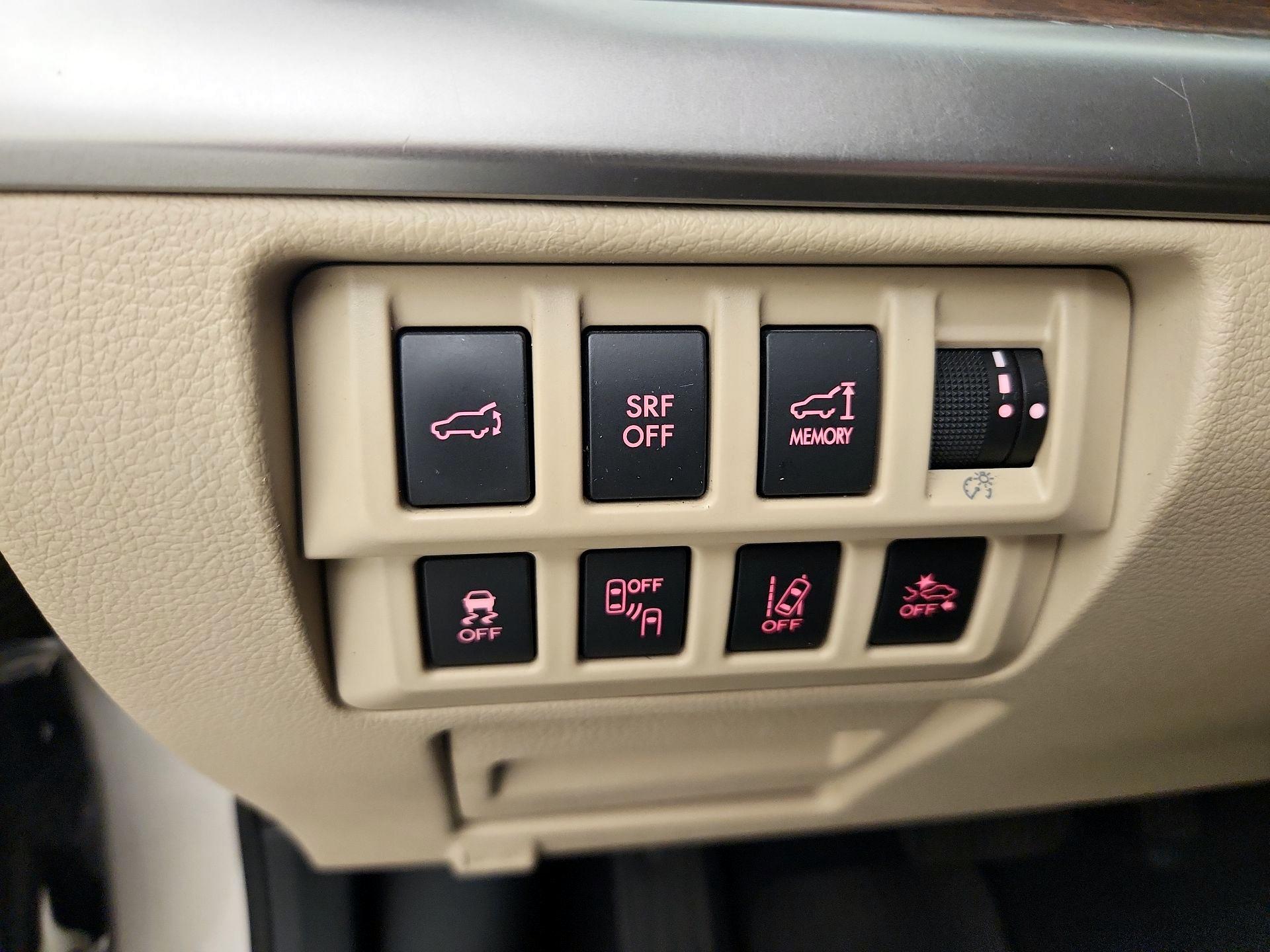 Thumbnail: 2016 Subaru Outback - 13